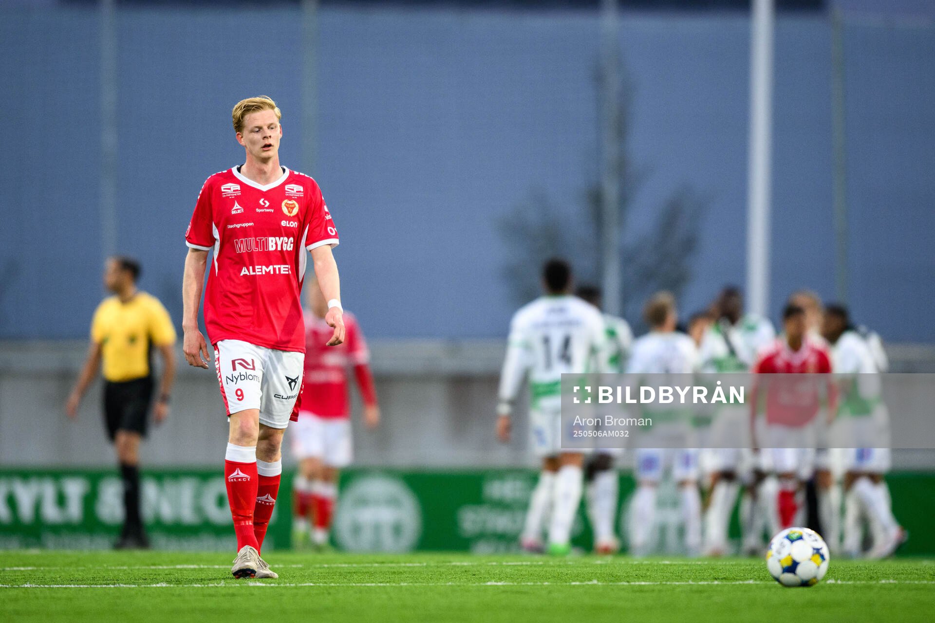 Kalmars Malcolm Stolt deppar