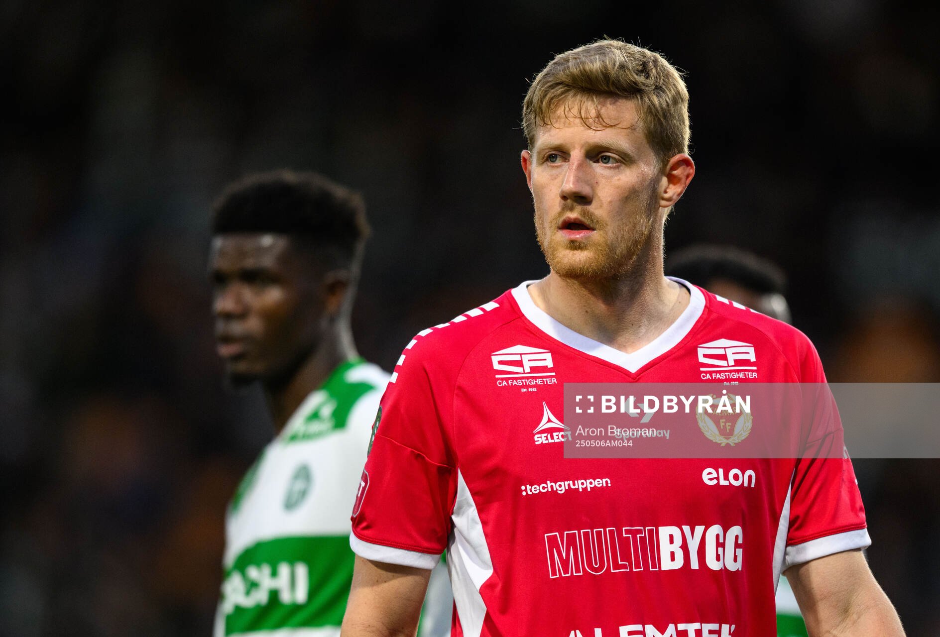 Kalmars Lars Sætra under fotbollsmatchen i Superettan mellan Västerås och Kalmar den 6 maj 2025 i Västerås. 
