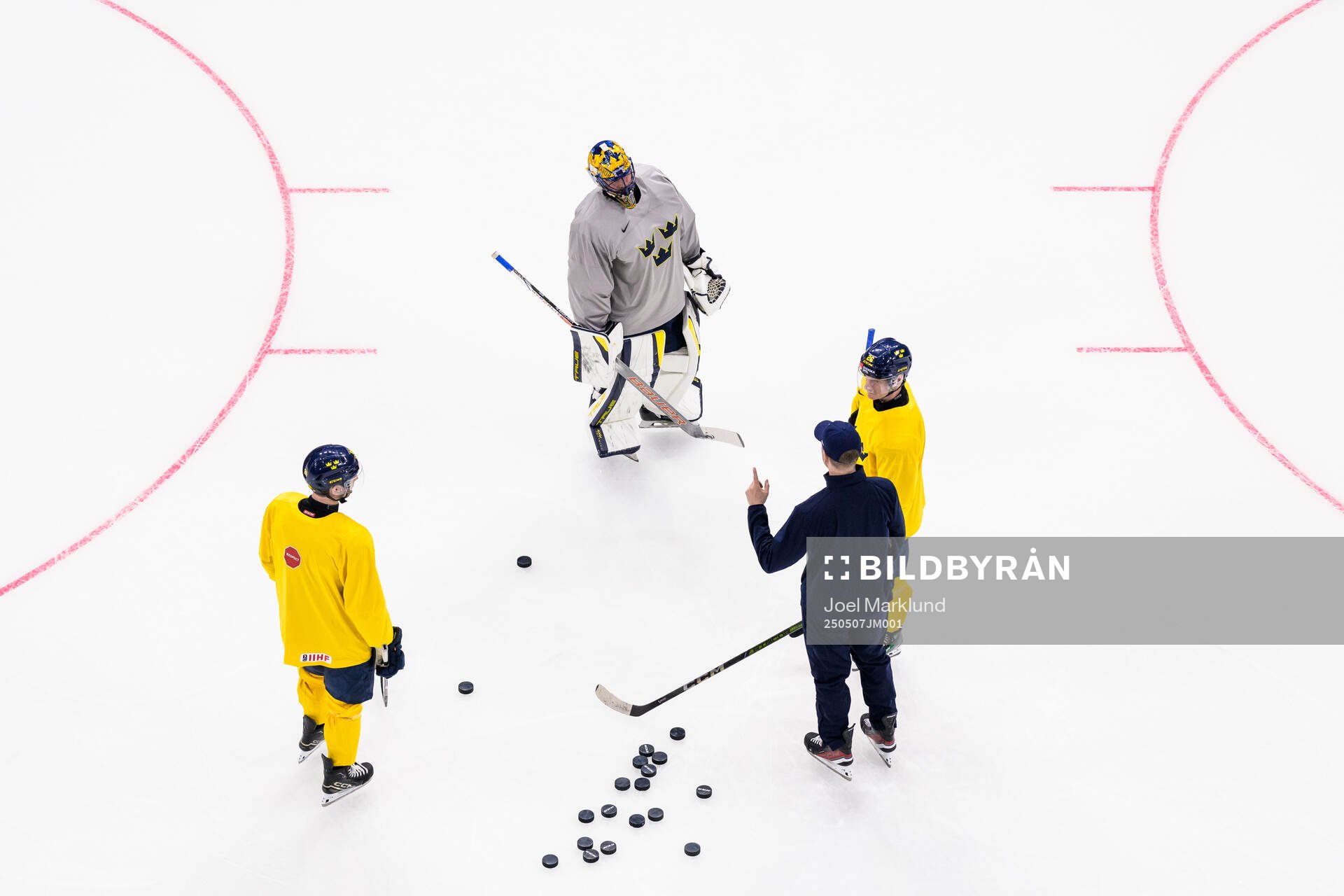 Christoffer Ehn, goaltender Samuel Ersson and Anton