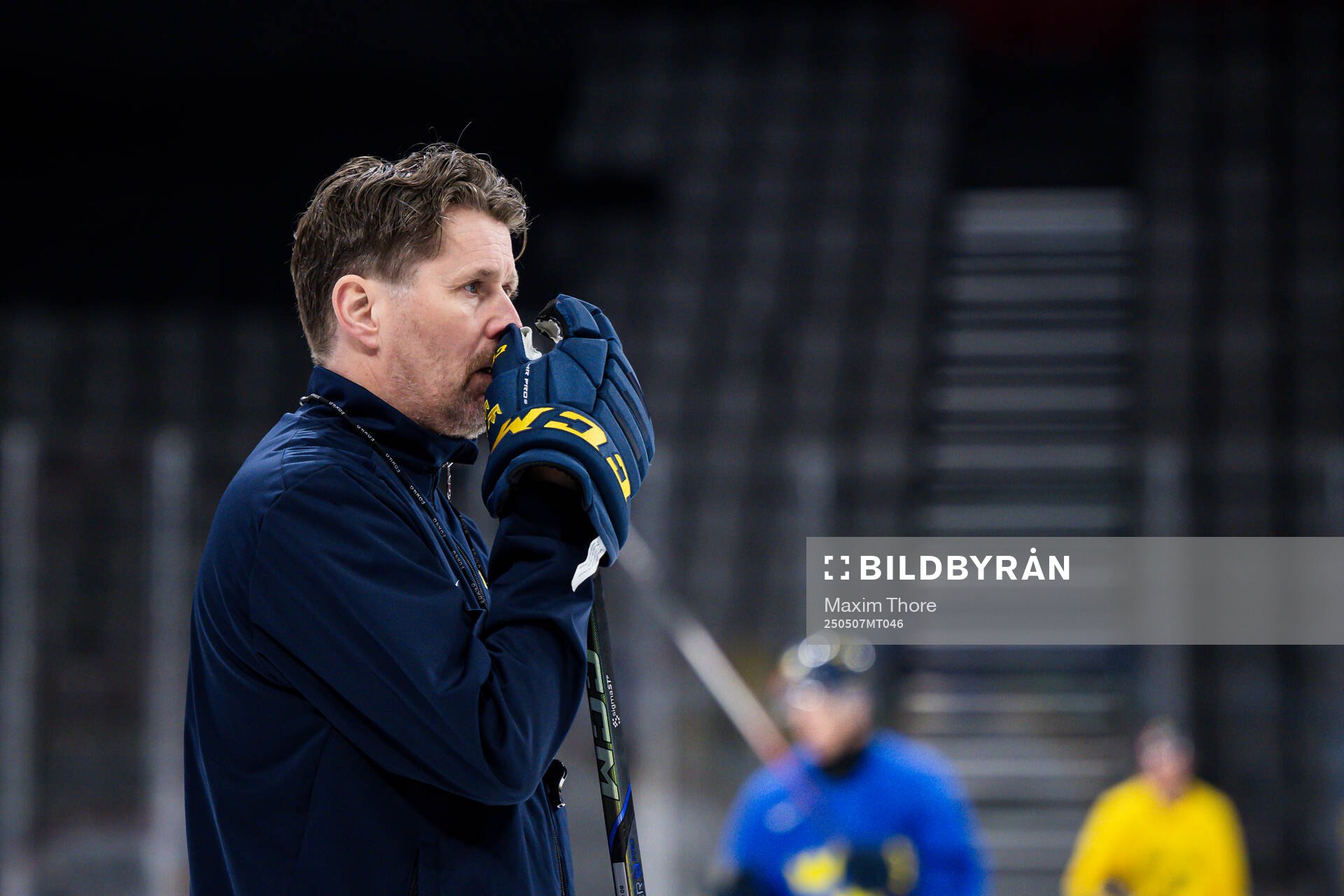 Assistant coach Stefan Klockare of Sweden at a practice