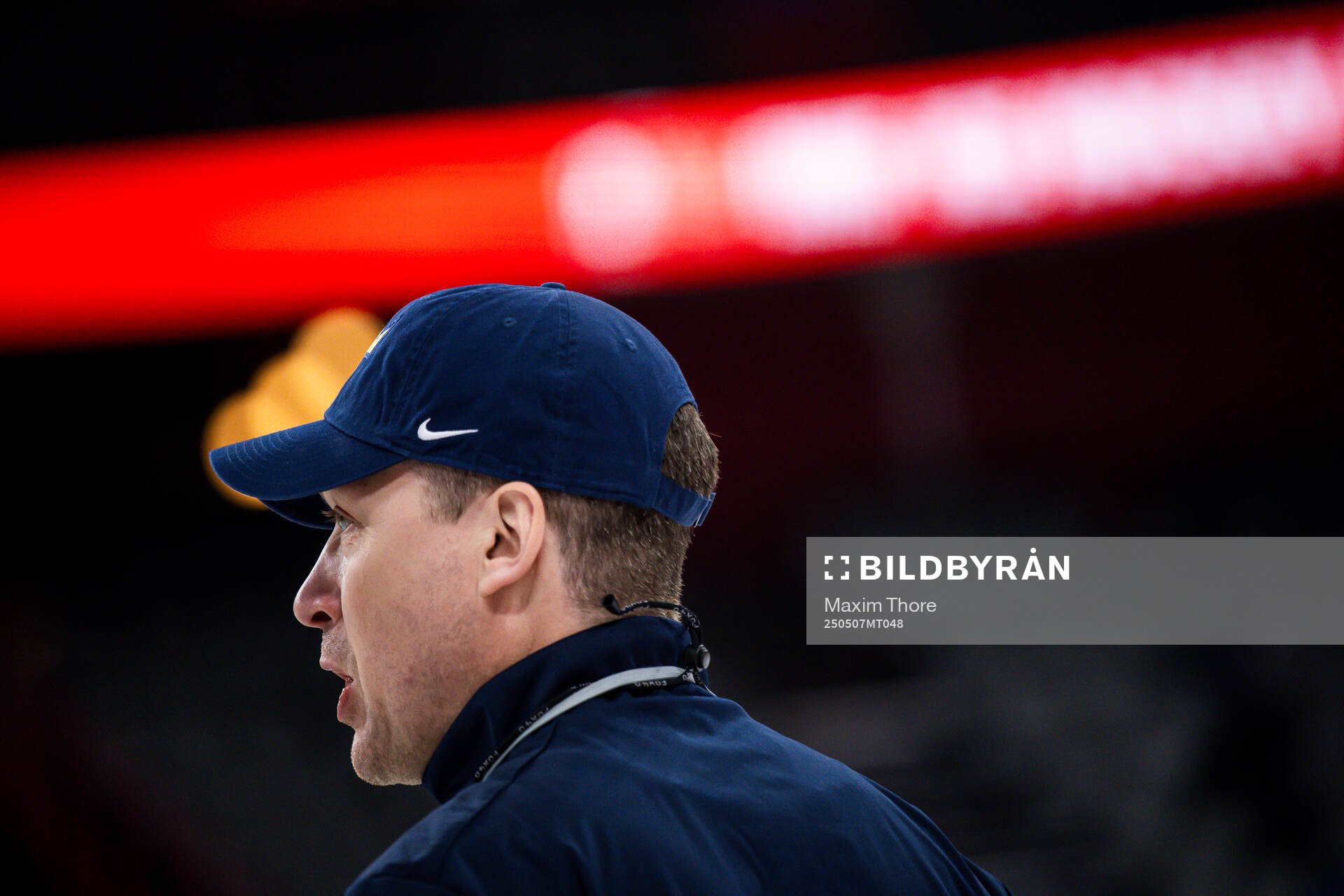 Head coach Sam Hallam of Sweden at a practice session
