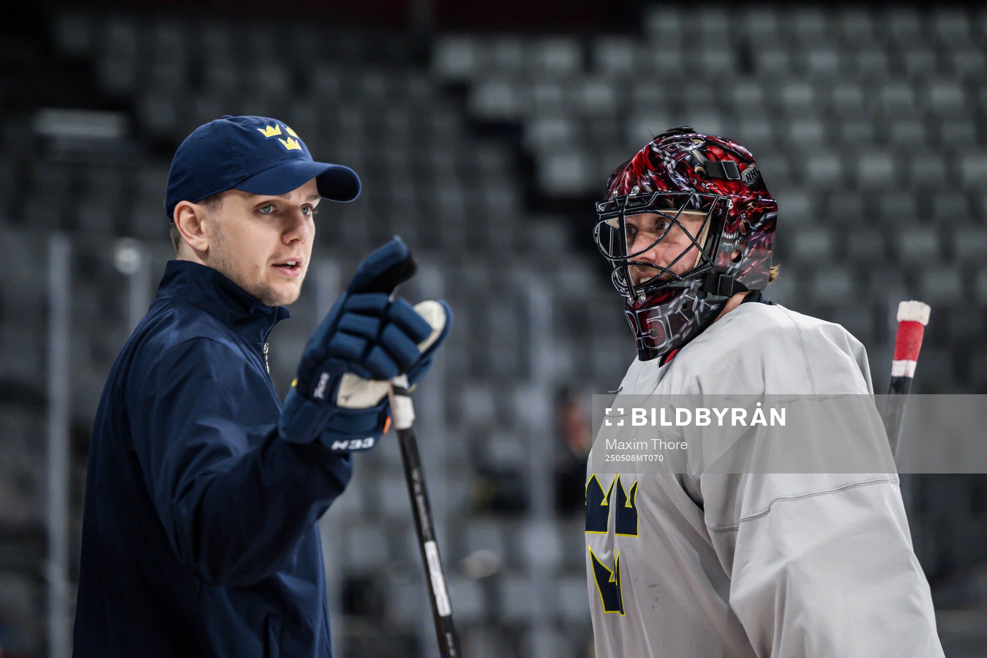 Goaltender coach Anthon Hansson and goaltender Jacob