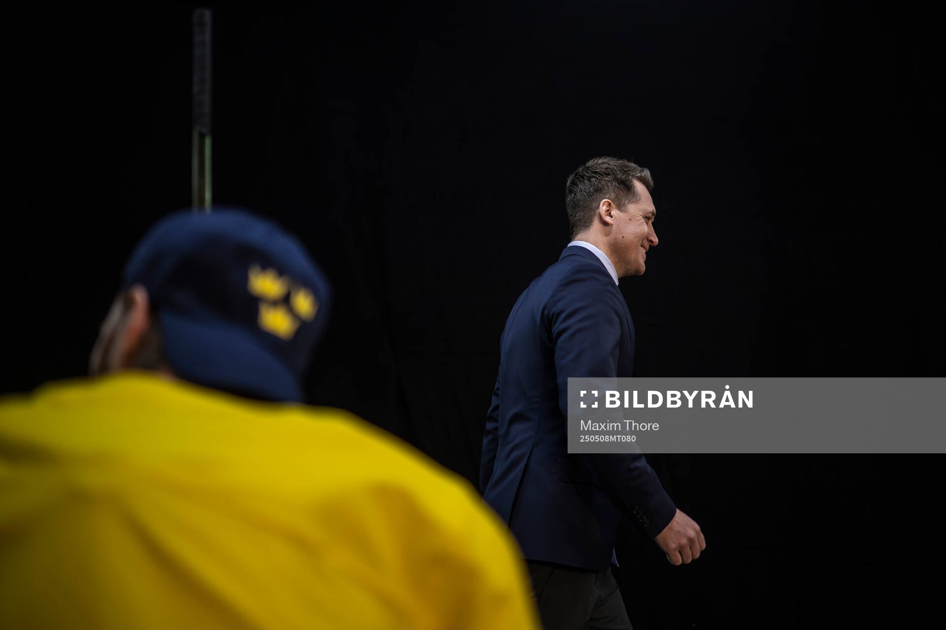 Head coach Sam Hallam of Sweden