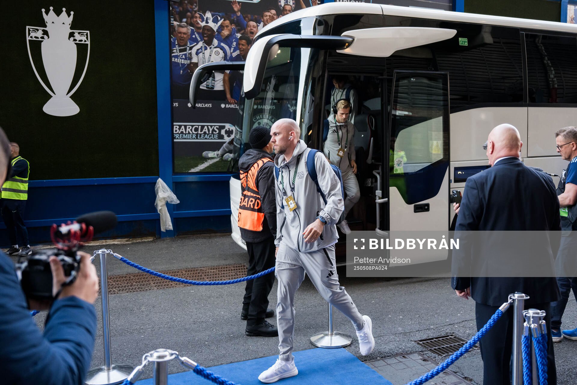 Marcus Danielson of Djurgården arrives to the stadium ahead of the UEFA Conference League semifinal second leg match between Chelsea and Djurgården on May 8, 2025 in London.