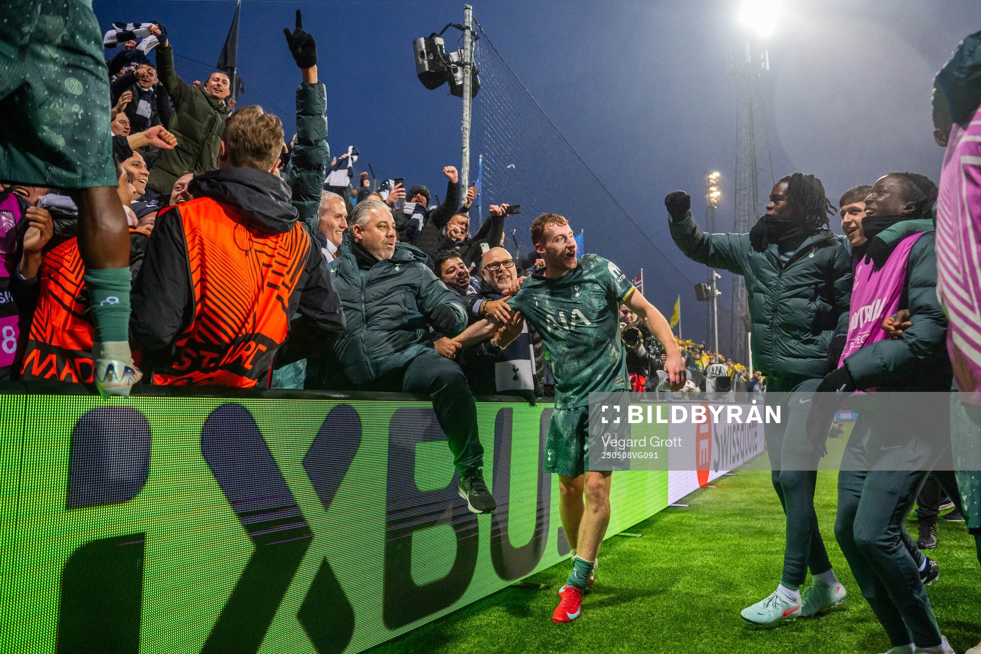 Dejan Kulusevski of Tottenham Hotspur celebrates after the UEFA Europa League semi-final football match between Bodø/Glimt and Tottenham on May 8, 2025 in Bodø.