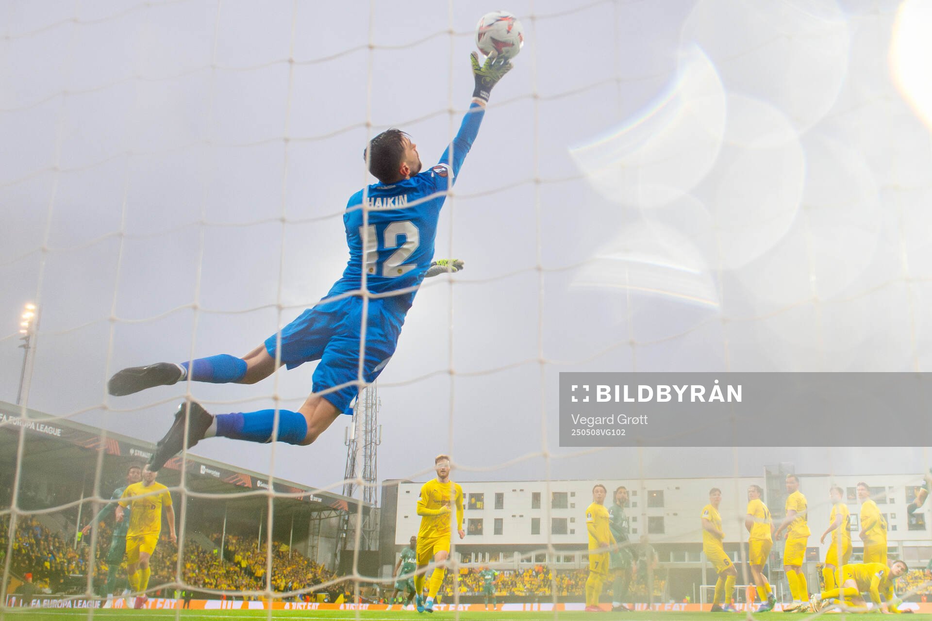 Goalkeeper Nikita Haikin of Bodø/Glimt makes a save