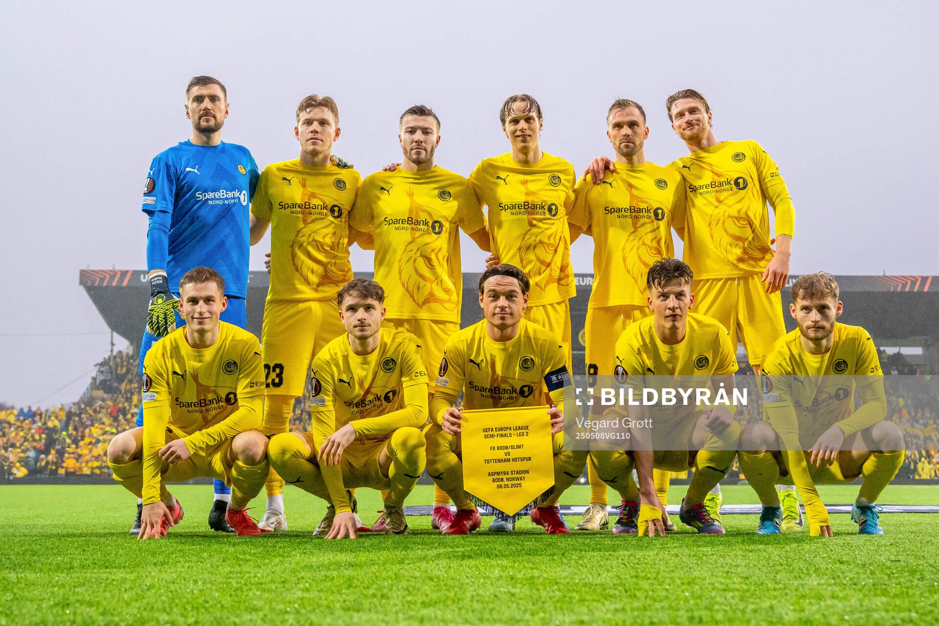The starting eleven of Bodø/Glimt pose for a team photo ahead of the UEFA Europa League semi-final football match between Bodø/Glimt and Tottenham on May 8, 2025 in Bodø. Top left: goalkeeper Nikita Haikin, Jens Petter Hauge, Fredrik André Bjørkan, Ulrik Saltnes, Brede Moe and Kasper Høgh. Front left: Fredrik Sjøvold, Håkon Evjen, Patrick Berg, Jostein Gundersen and Ole Didrik Blomberg.