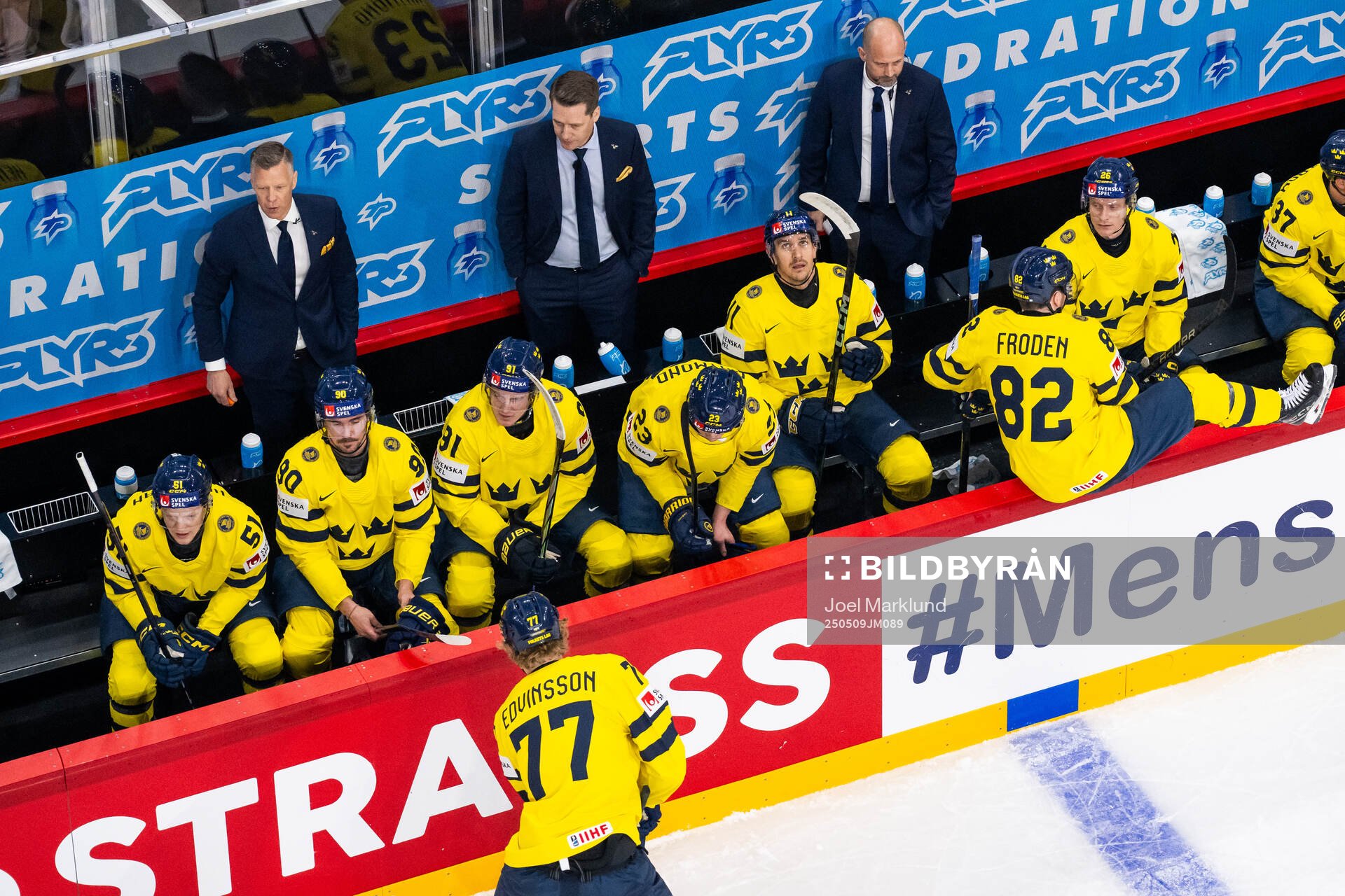 Assistant coach Nicklas Rahm, head coach Sam Hallam and