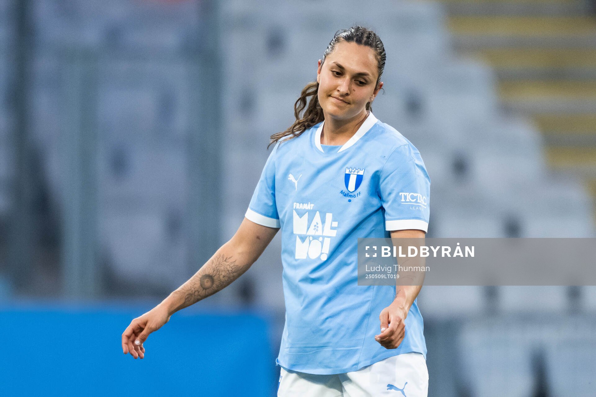 Malmö FFs Isabella D'Aquila deppar