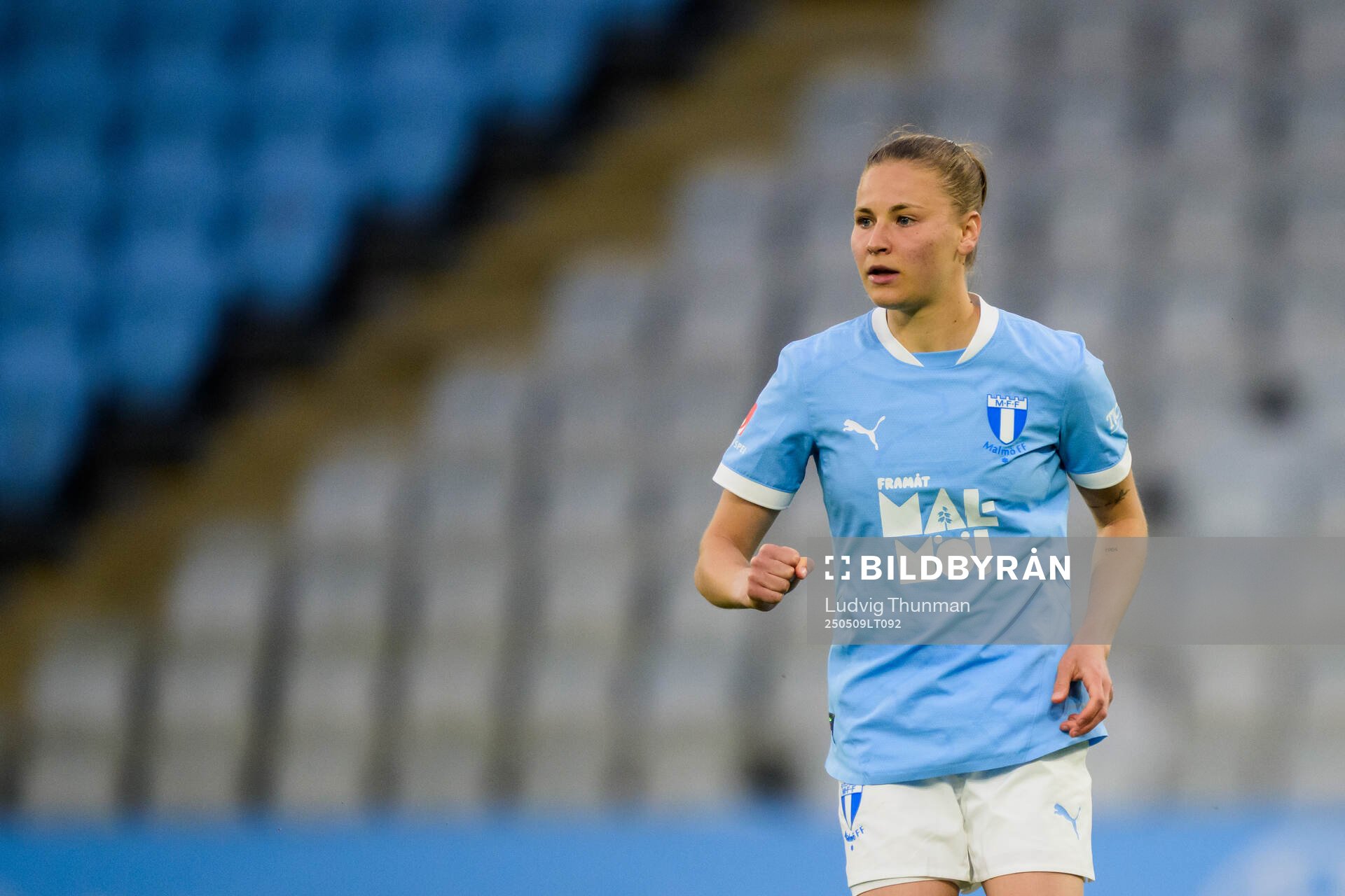 Malmö FFs Katariina Kosola under fotbollsmatchen i Damallsvenskan mellan Malmö FF och Alingsås den 9 maj 2025 i Malmö. 