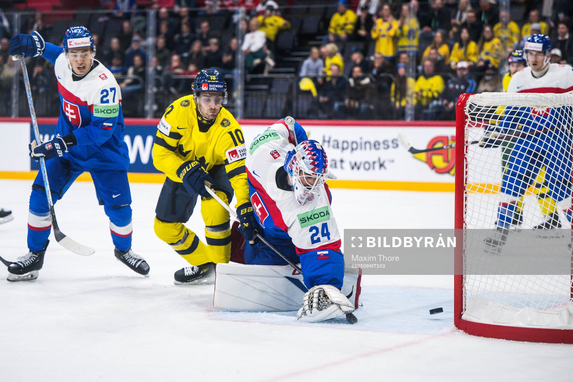 Mika Zibanejad of Sweden (not pictured) scores 5-0 past