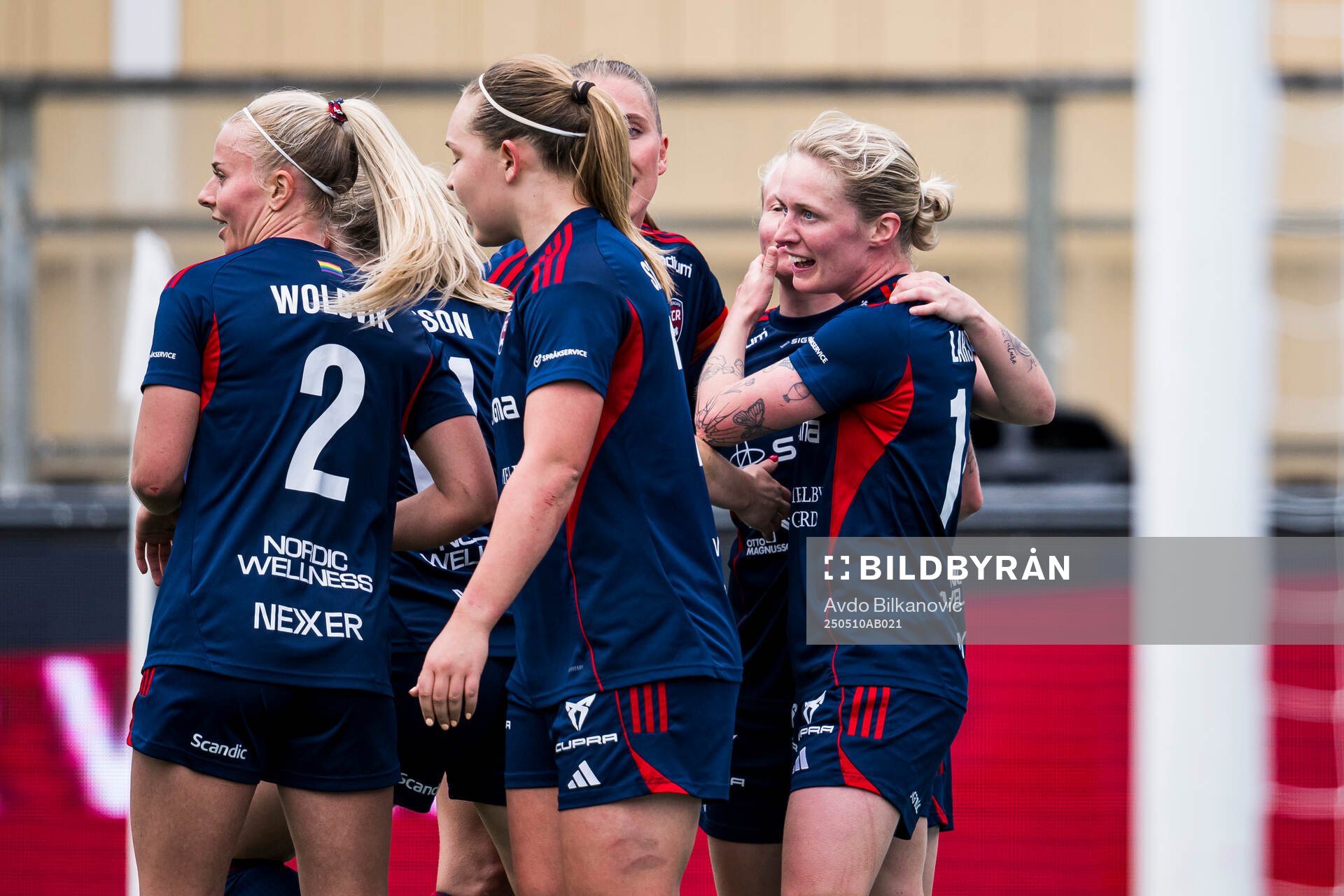 Rosengårds Emilia Larsson jublar