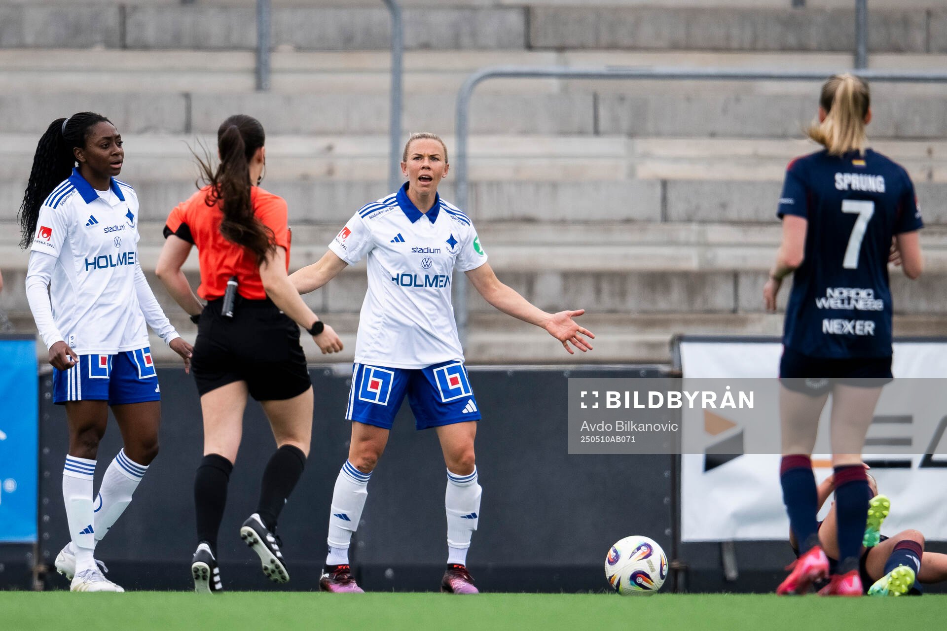 IFK Norrköpings Jessica Wik får varning