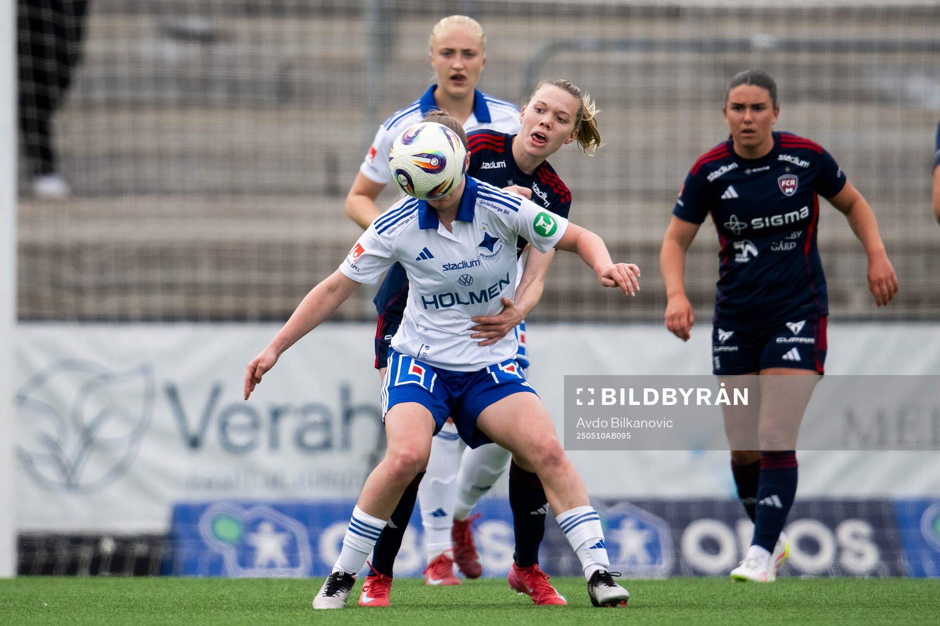 Rosengårds Bea Sprung och IFK Norrköpings Carrie Jones