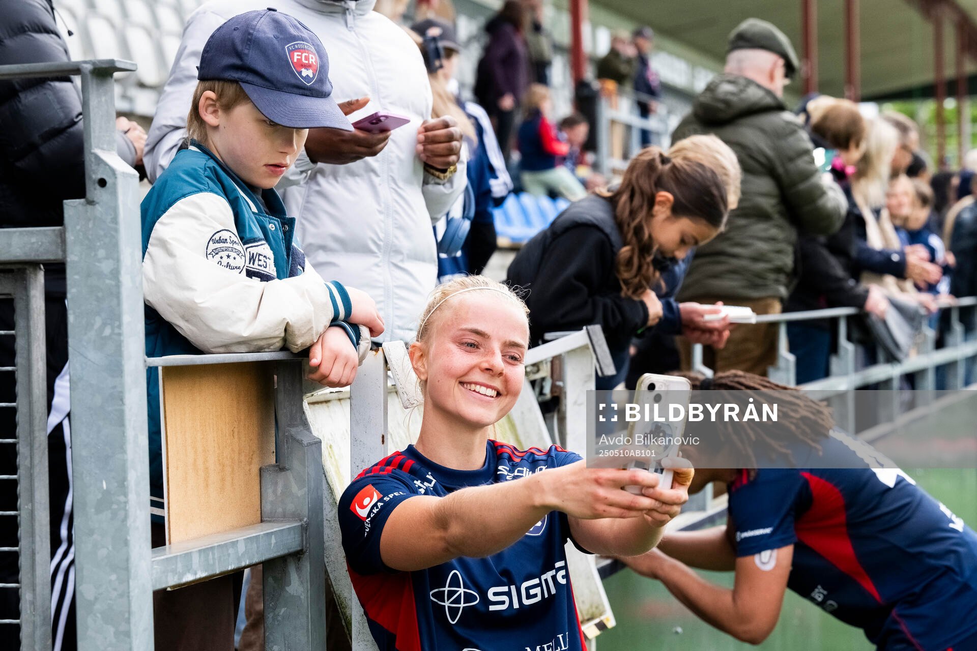 Rosengårds Emilie Woldvik under fotbollsmatchen i Damallsvenskan mellan Rosengård och IFK Norrköping den 10 maj 2025 i Malmö. 