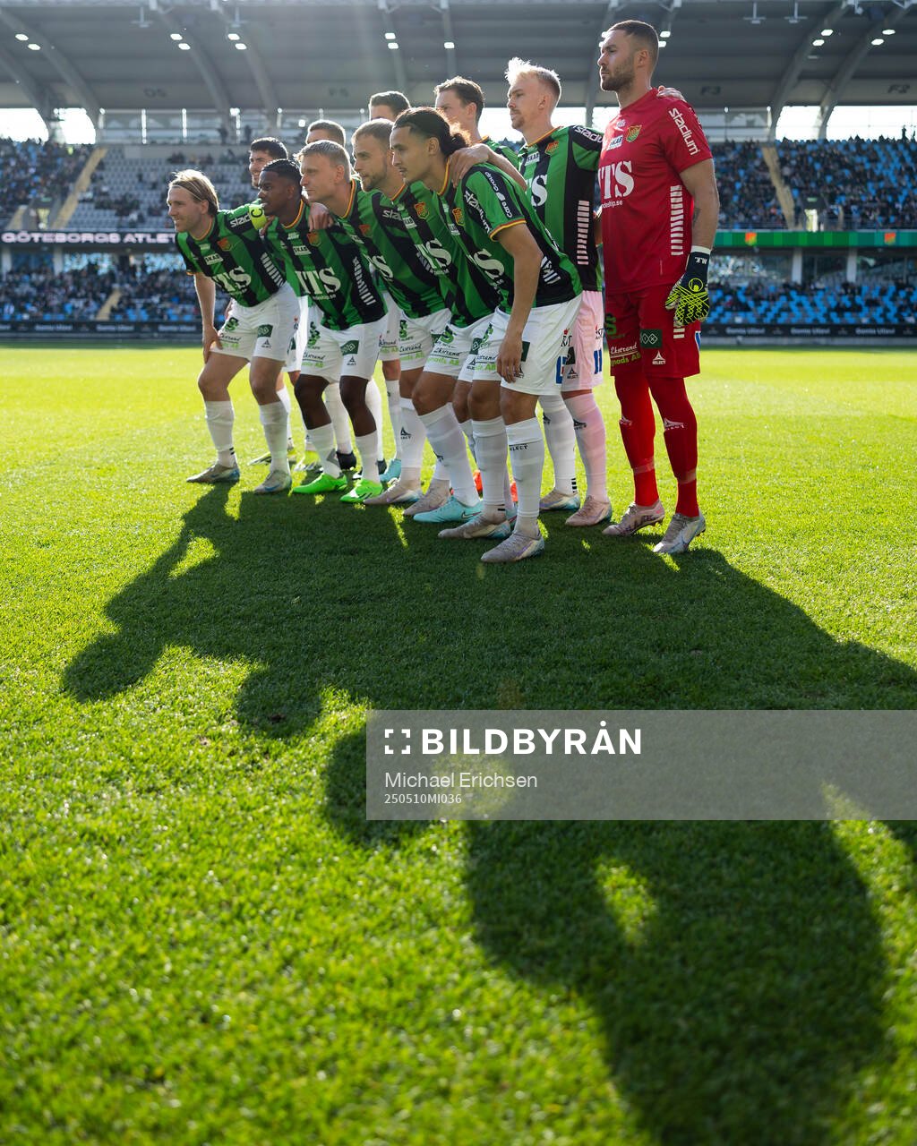 GAIS startelva inför  fotbollsmatchen i Allsvenskan mellan GAIS och Värnamo den 10 maj 2025 i Göteborg. 