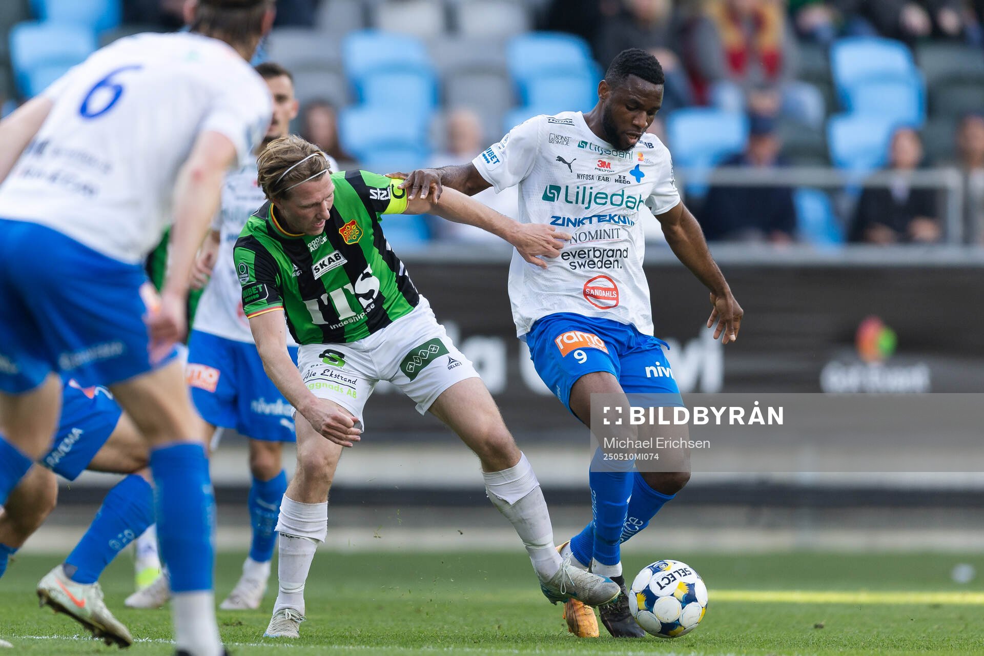 GAIS August Wängberg och Värnamos Johnbosco Samuel Kalu