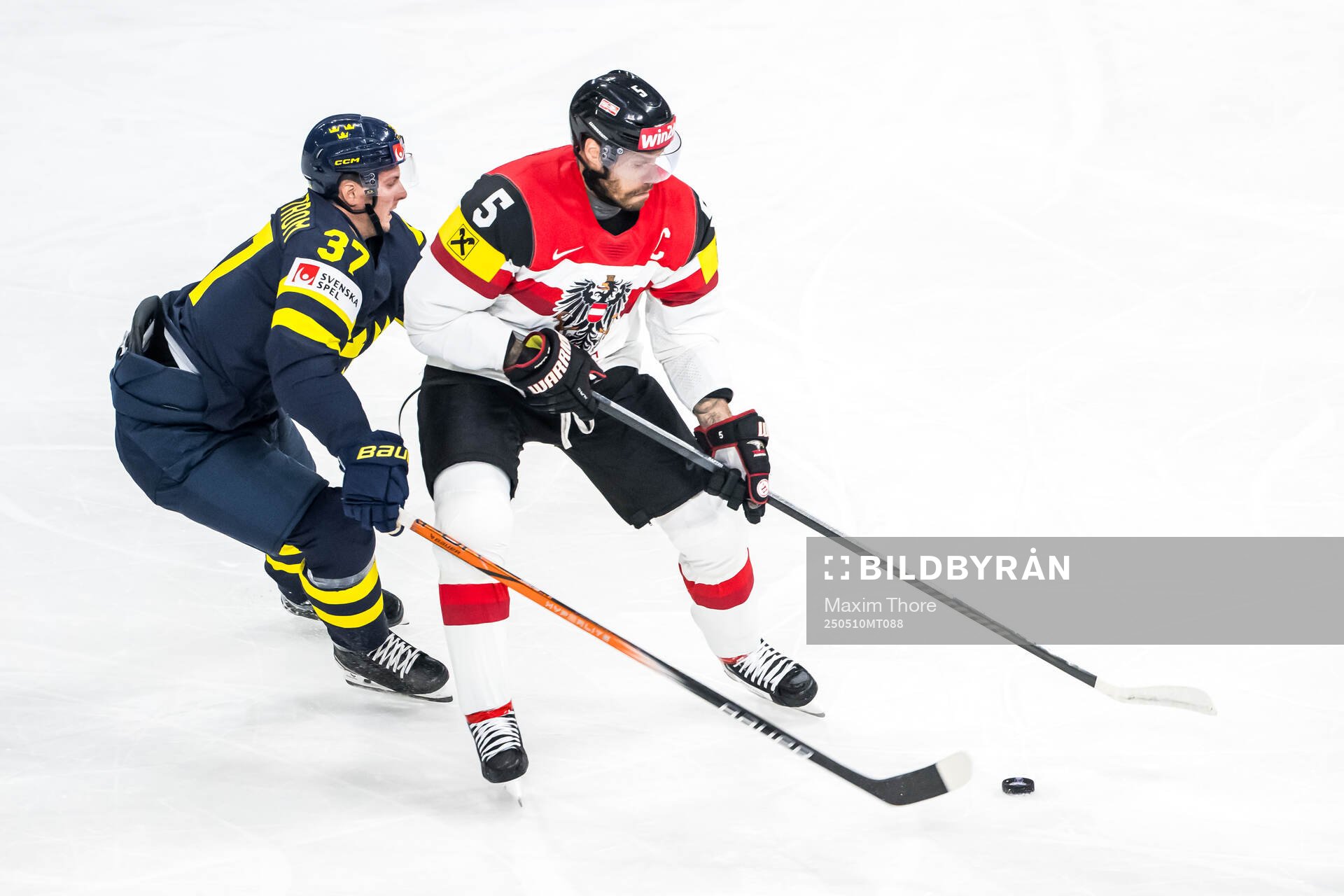 Isac Lundeström of Sweden and Thomas Raffl of Austria
