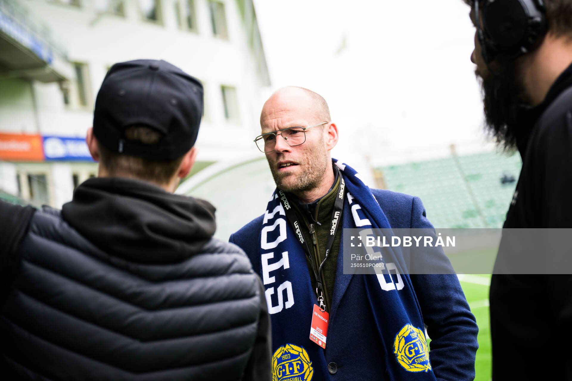Sundsvalls sportchef Joel Cedergren Under fotbollsmatchen i Superettan mellan GIF Sundsvall och Västerås den 10 maj 2025 i Sundsvall. 