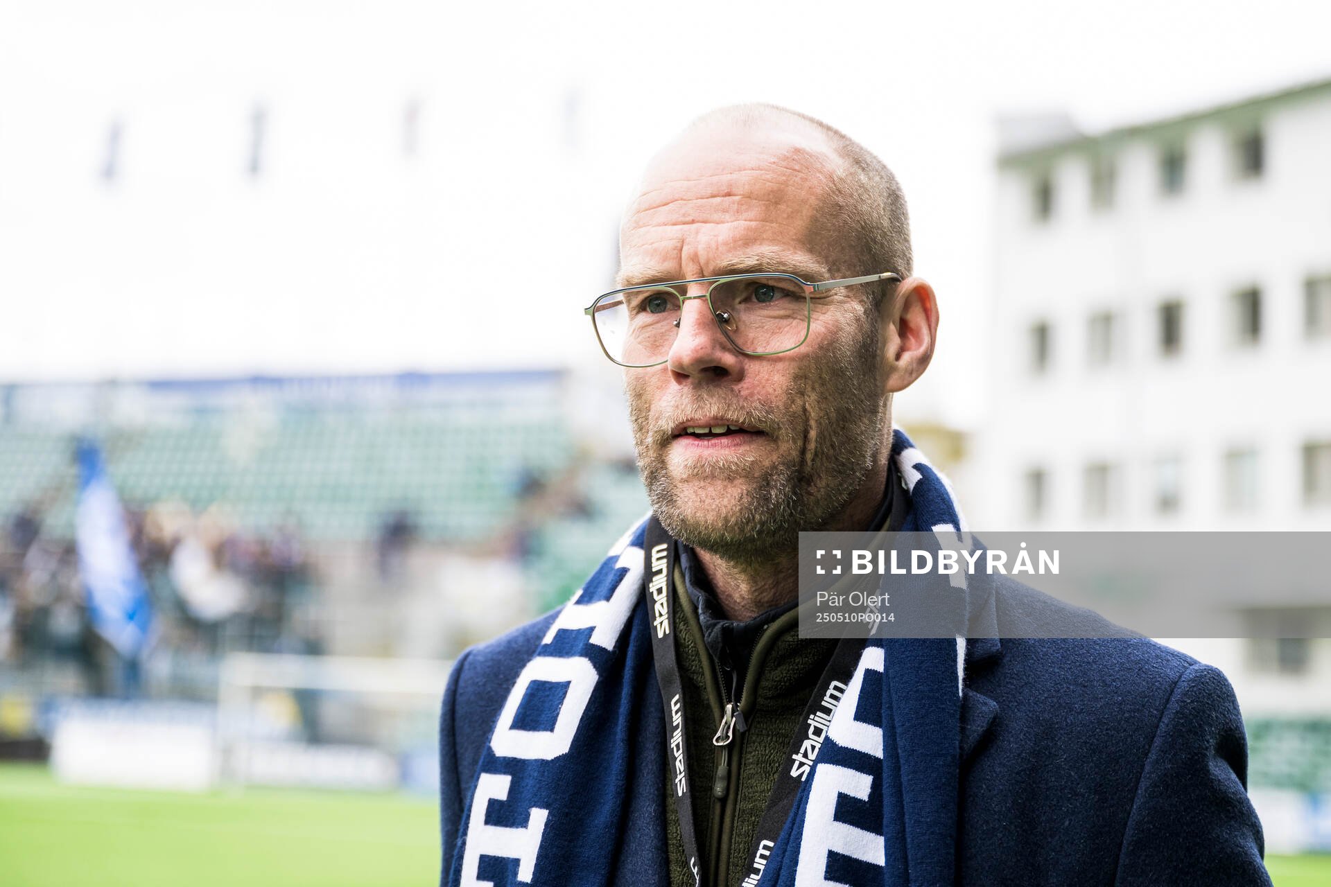GIF Sundsvalls sportchef Joel Cedergren under fotbollsmatchen i Superettan mellan GIF Sundsvall och Västerås den 10 maj 2025 i Sundsvall. 