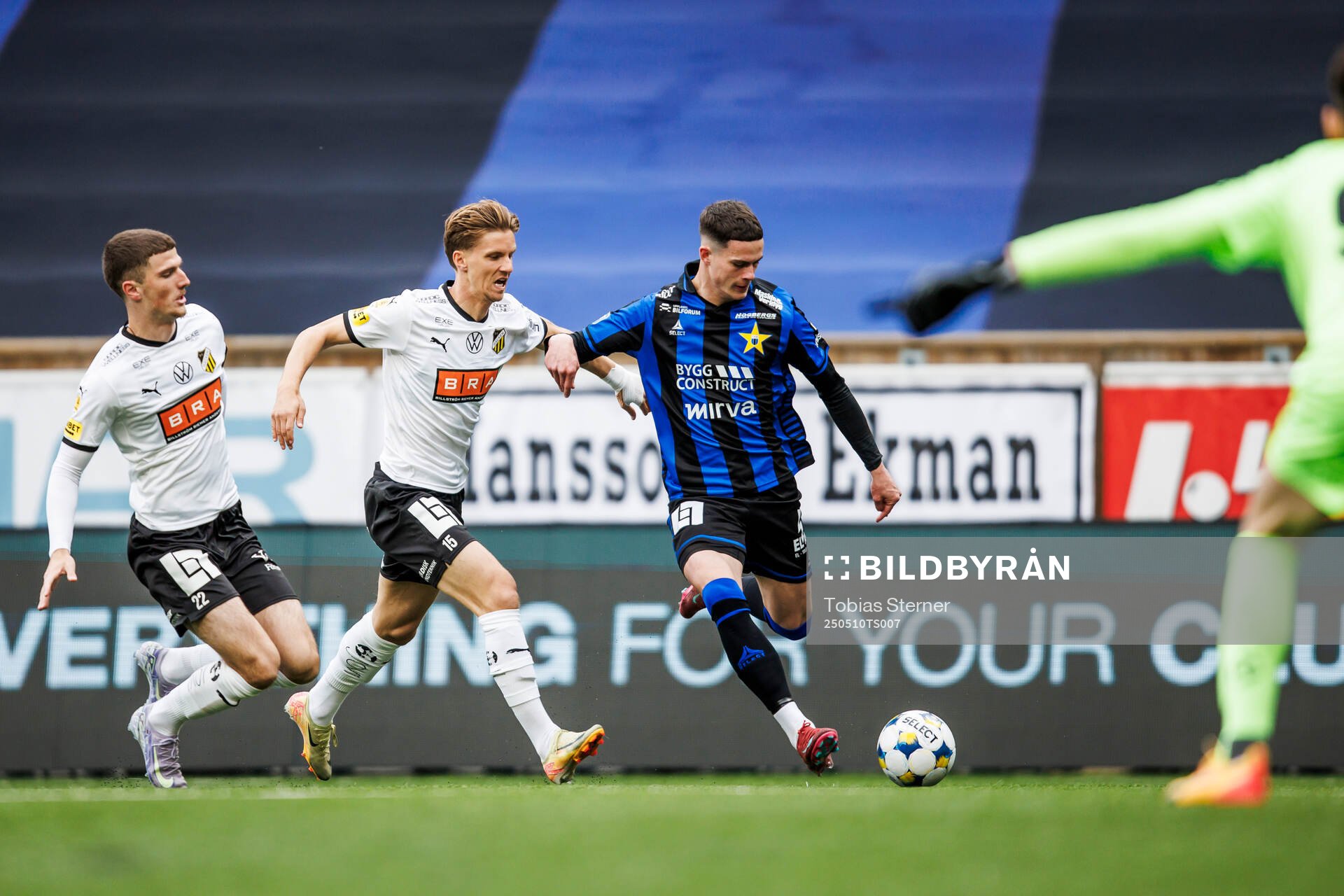 Häckens Nikola Zecevic och Samuel Leach Holm och Sirius