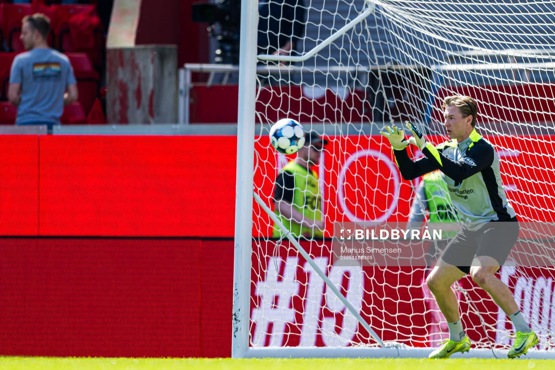 Mathias Dyngeland of Brann warms up ahead of the Eliteserien match between Brann and Rosenborg on May 11, 2025 in Bergen. 