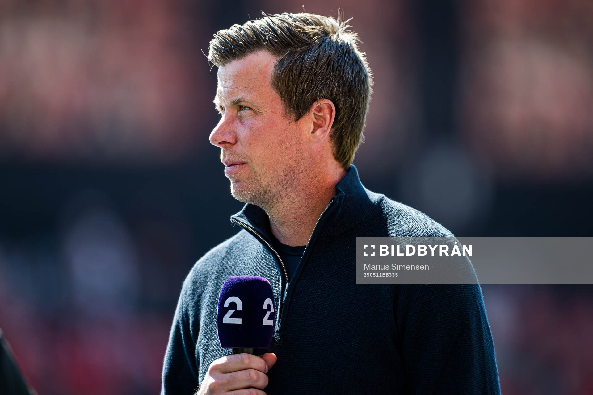 Jesper Mathisen of TV 2 ahead of the Eliteserien match between Brann and Rosenborg on May 11, 2025 in Bergen. 