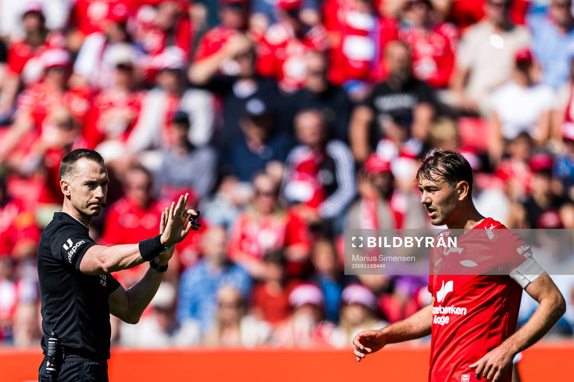 Marius Hansen Grøtta, referee, during the Eliteserien match between Brann and Rosenborg on May 11, 2025 in Bergen. 
