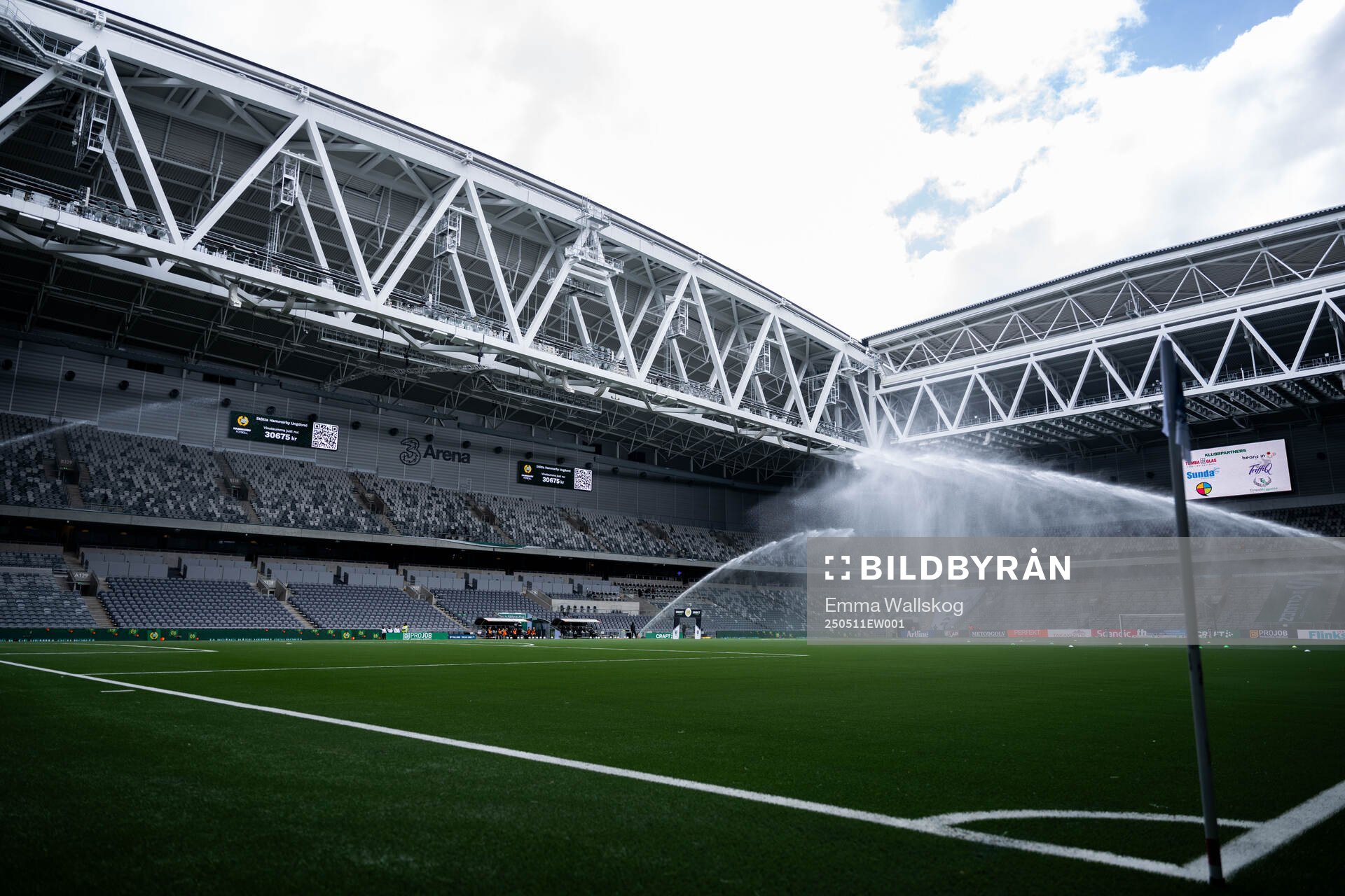 Interiör vy över 3Arena inför fotbollsmatchen i Allsvenskan mellan Hammarby och IFK Norrköping den 11 maj 2025 i Stockholm. 