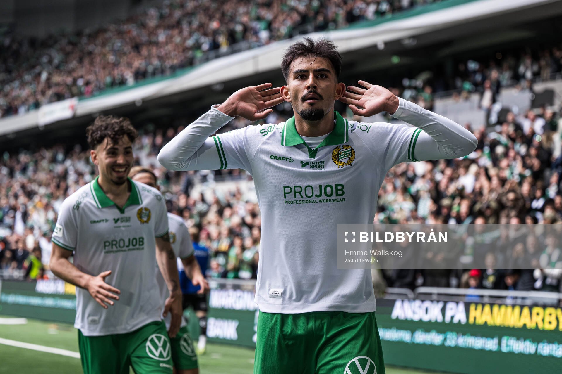 Hammarbys Montader Madjed jublar efter 1-1 under fotbollsmatchen i Allsvenskan mellan Hammarby och IFK Norrköping den 11 maj 2025 i Stockholm.