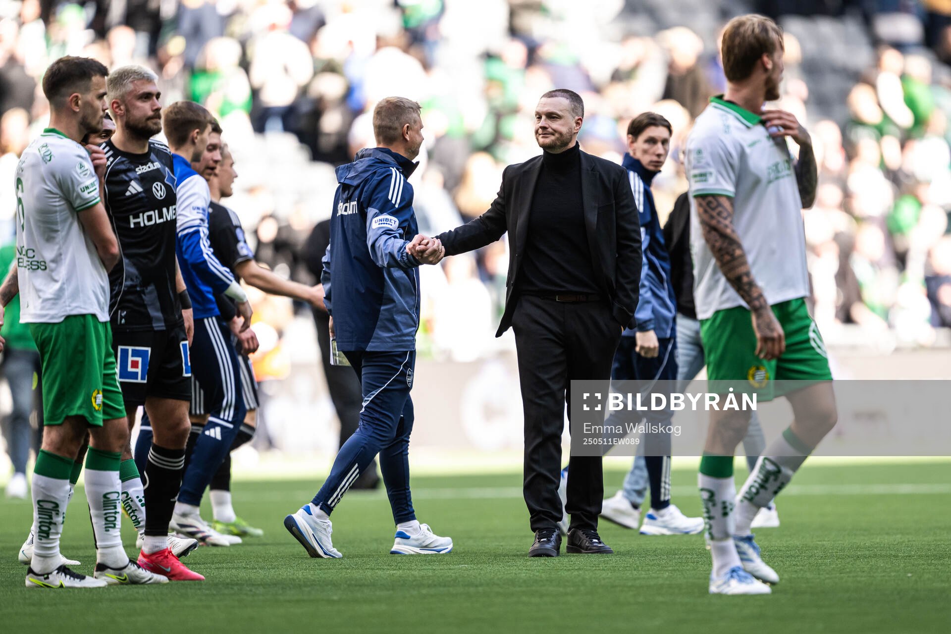 Hammarbys tränare Kim Hellberg under fotbollsmatchen i Allsvenskan mellan Hammarby och IFK Norrköping den 11 maj 2025 i Stockholm. 