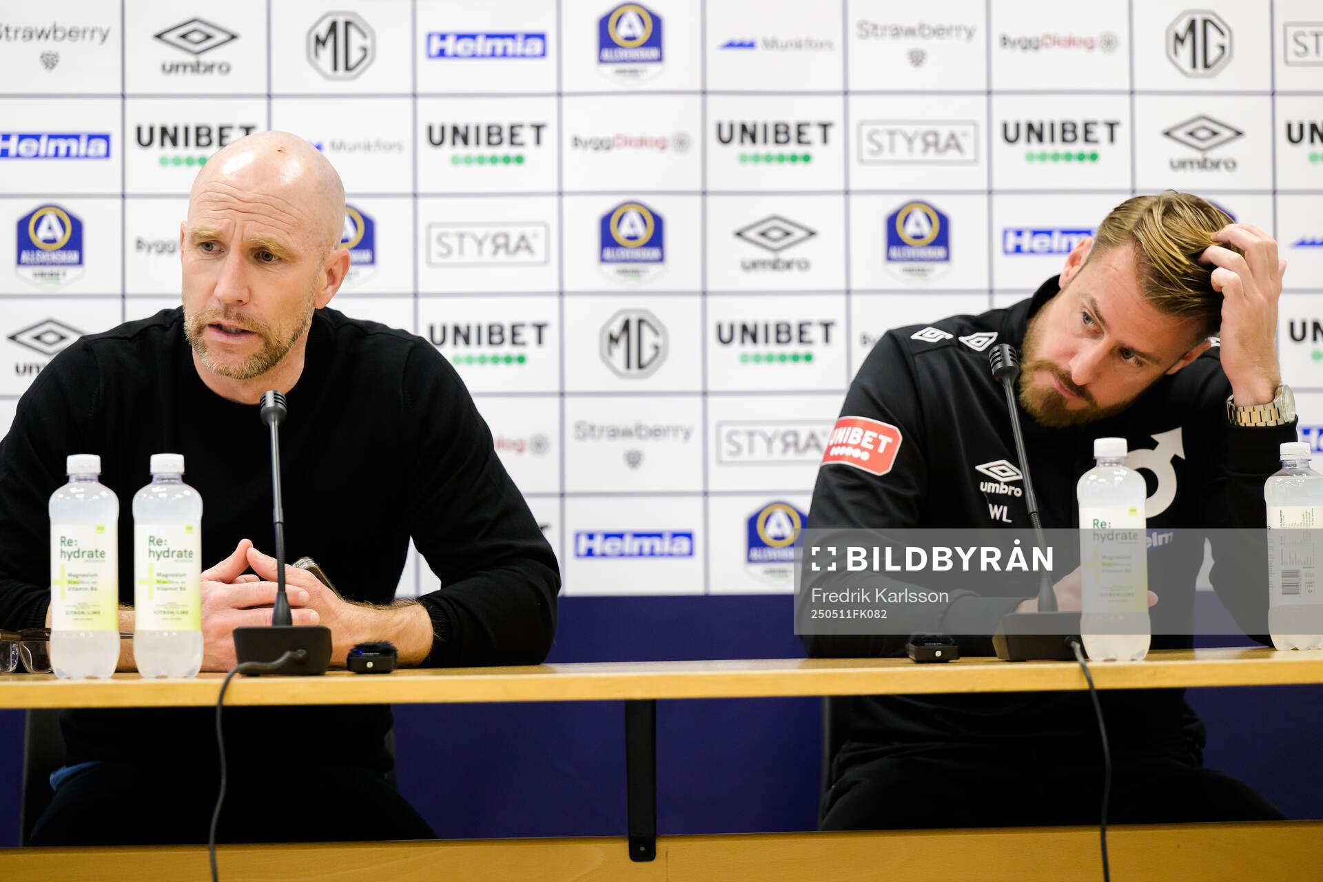 Malmö FFs tränare Henrik Rydström och Degerfors tränare William Lundin under presskonferensen efter fotbollsmatchen i Allsvenskan mellan Degerfors och Malmö FF den 11 maj 2025 i Degerfors.