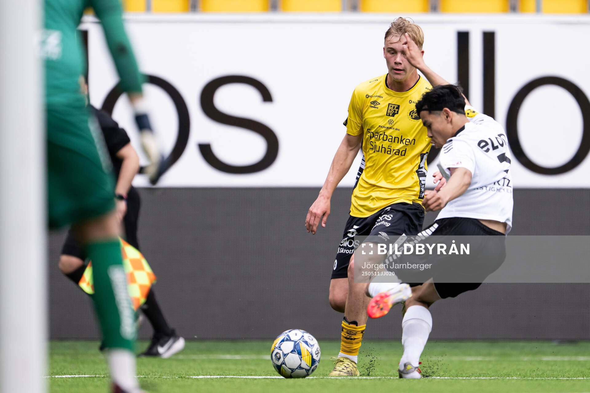 Elfsborgs Max Eric Johansson under fotbollsmatchen i P17 Allsvenskan Södra mellan Elfsborg och Örebro den 11 maj 2025 i Borås.