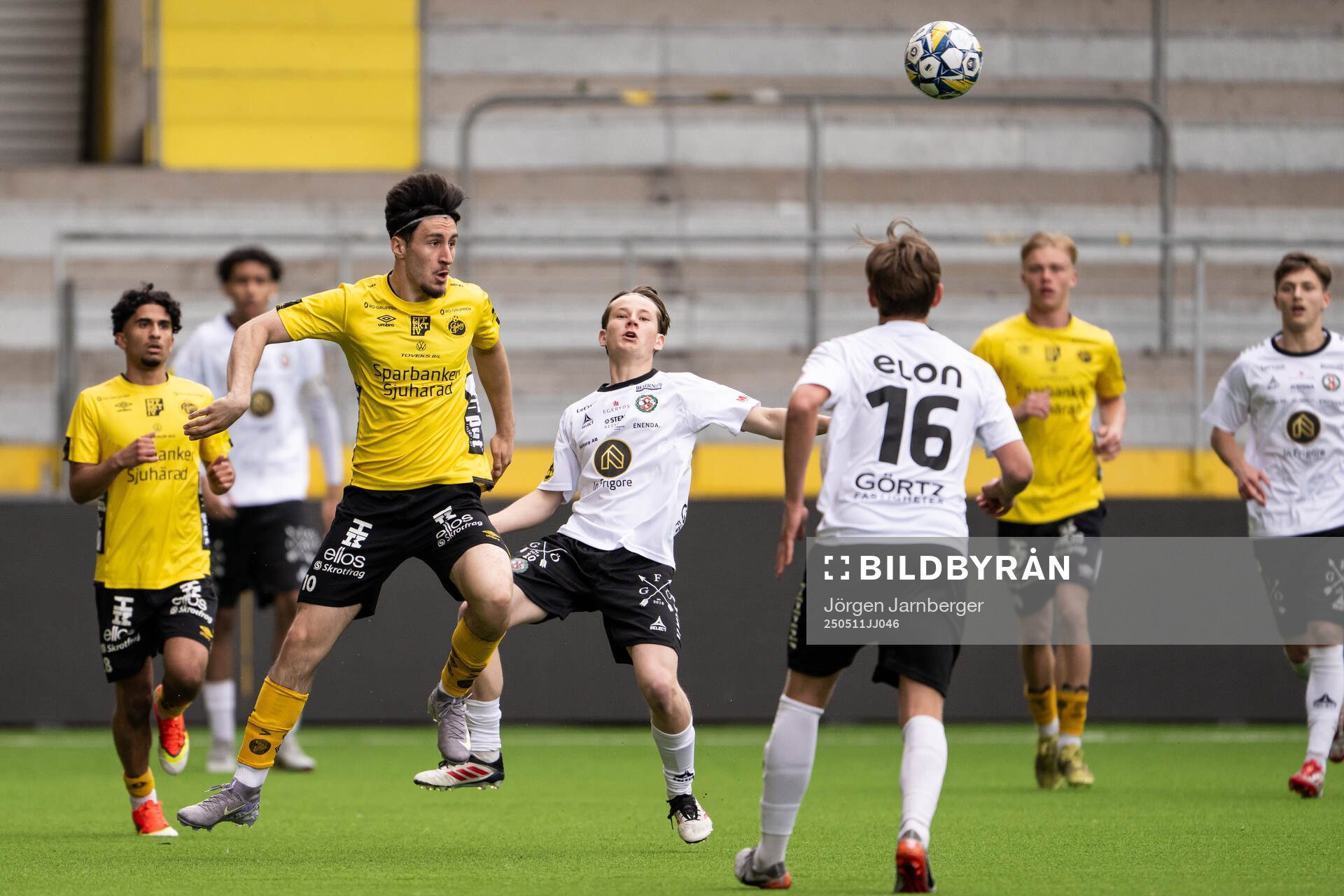 Elfsborgs Lendrit Neziri och Örebros Emil Nordvall