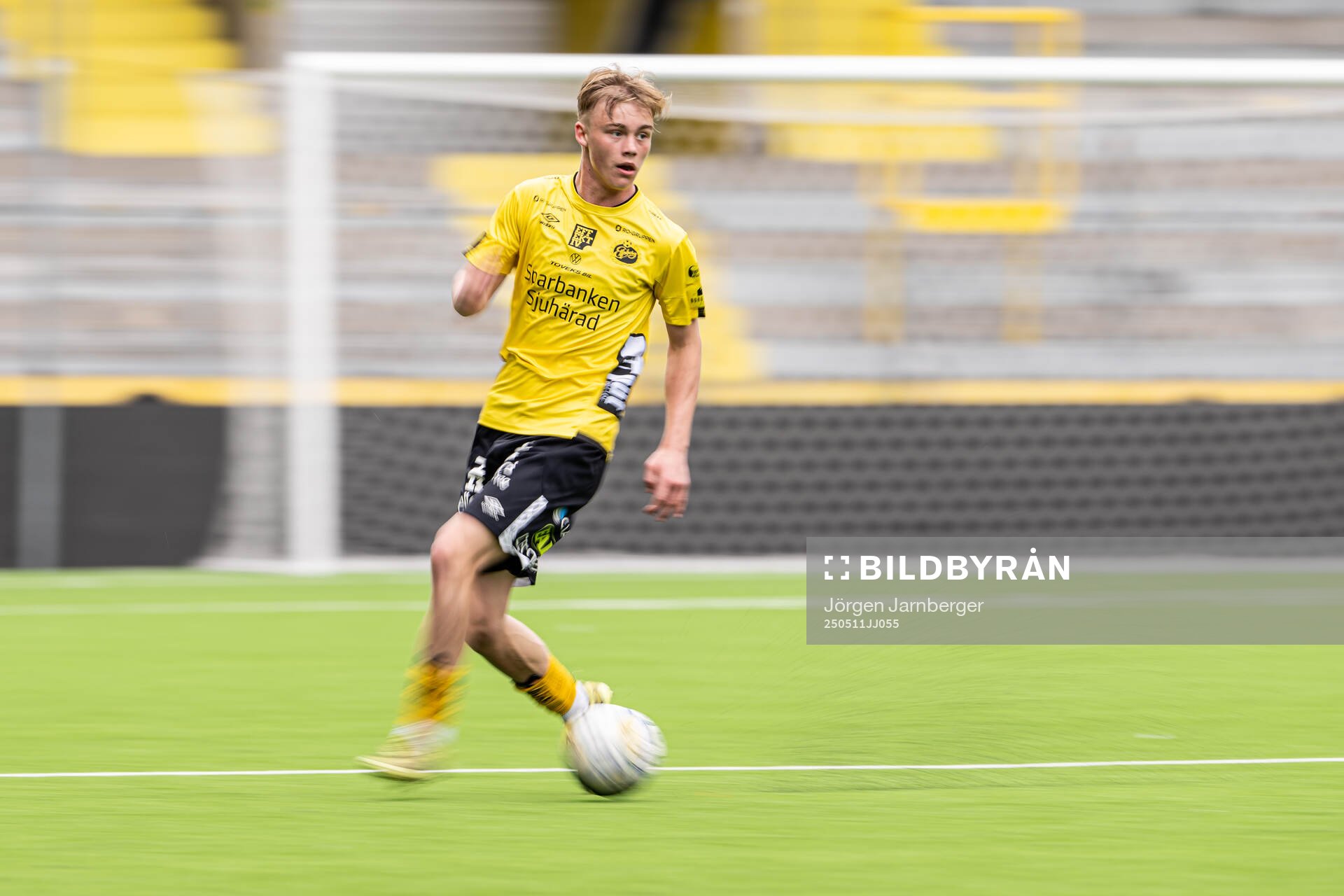 Elfsborgs Max Eric Johansson under fotbollsmatchen i P17 Allsvenskan Södra mellan Elfsborg och Örebro den 11 maj 2025 i Borås.