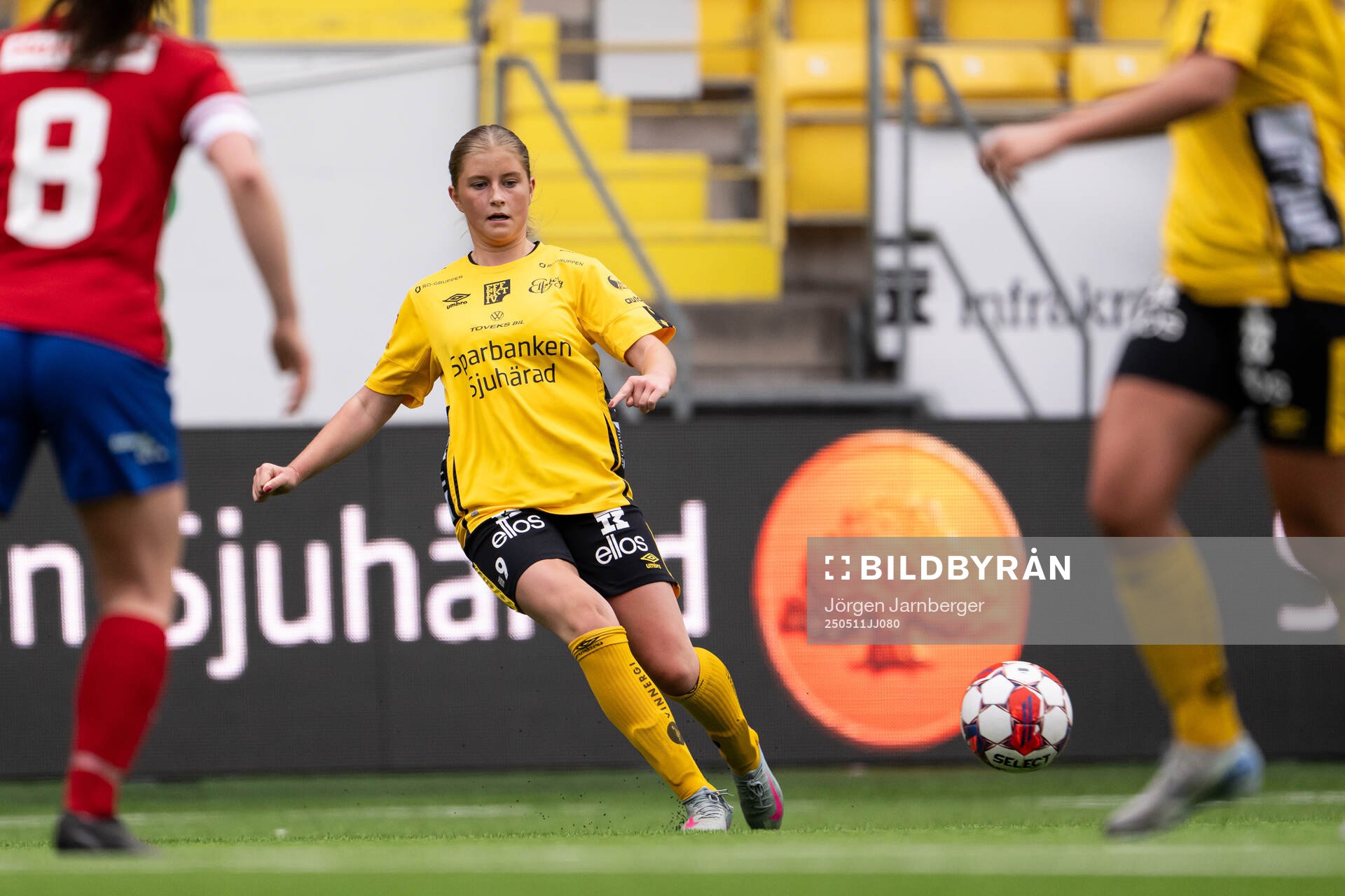 Elfsborgs Meja Harrysson under fotbollsmatchen i Div 3, Västra, Dam mellan Elfsborg och Gautiod den 11 maj 2025 i Borås. 
