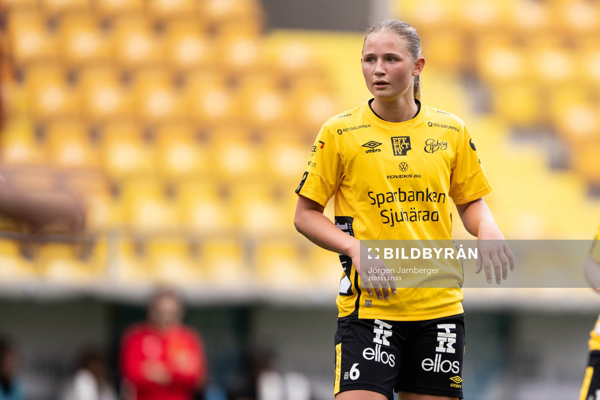 Elfsborgs Smilla Hvit under fotbollsmatchen i Div 3, Västra, Dam mellan Elfsborg och Gautiod den 11 maj 2025 i Borås. 