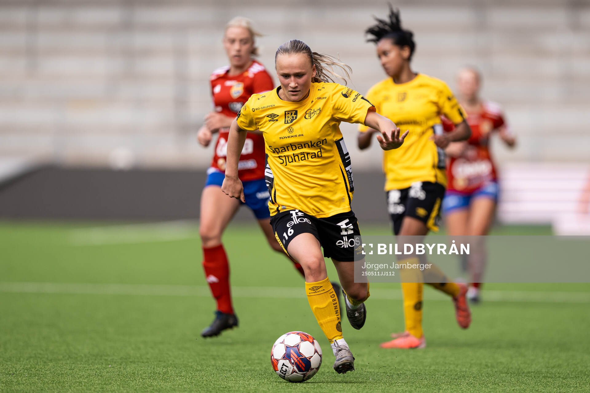 Elfsborgs Tilde Parkhagen under fotbollsmatchen i Div 3, Västra, Dam mellan Elfsborg och Gautiod den 11 maj 2025 i Borås. 