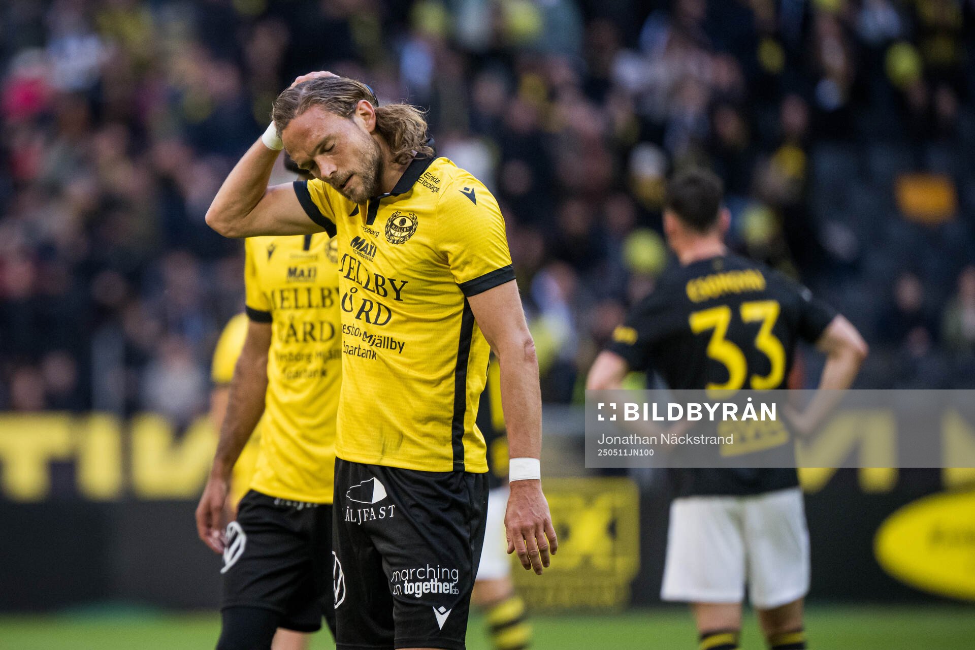 Mjällbys Tom Pettersson deppar