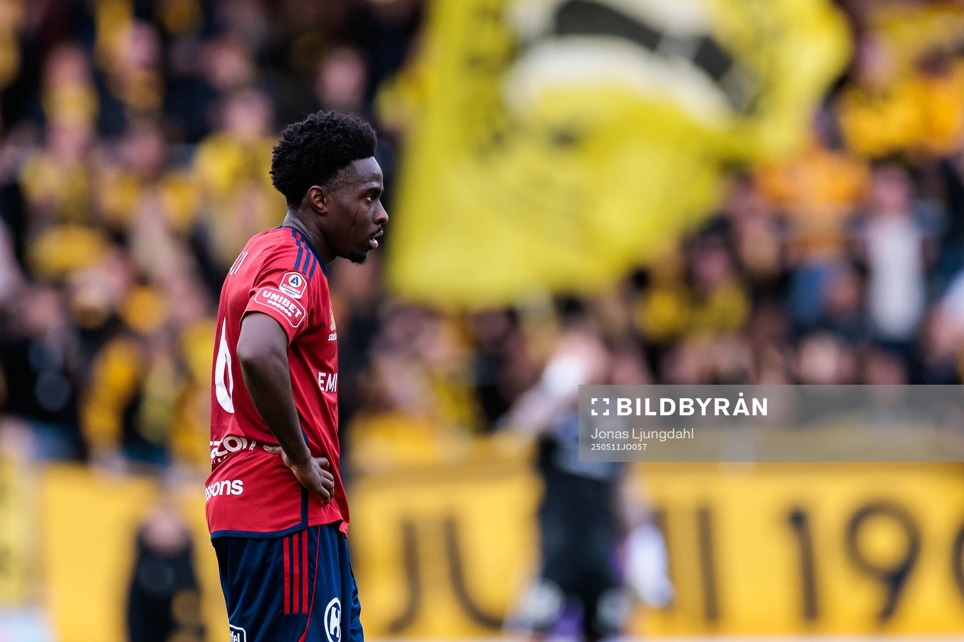 Östers Raymond Adjei deppar