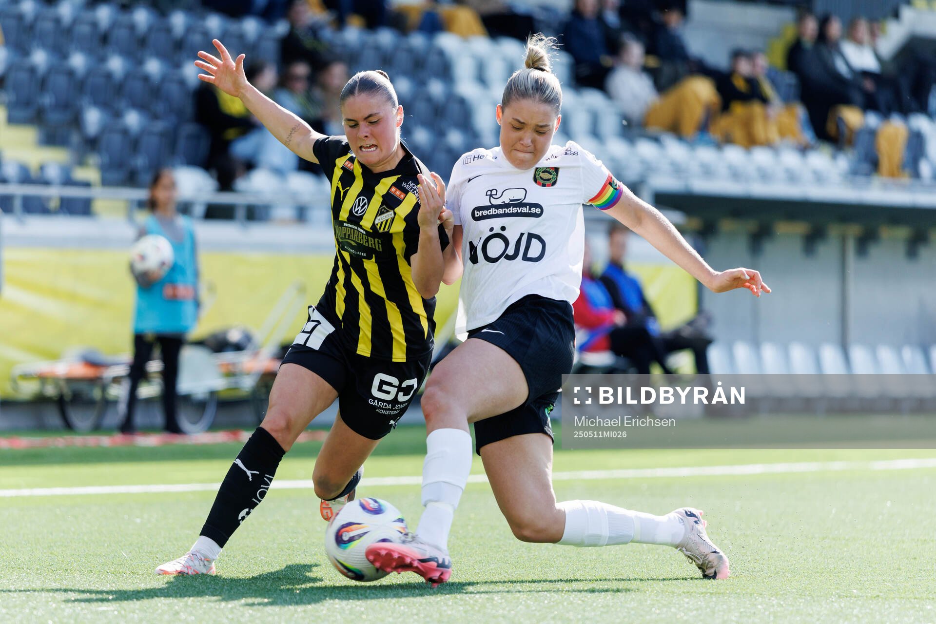 Häckens Hanna Wijk och Brommapojkarnas Tuva Ölvestad