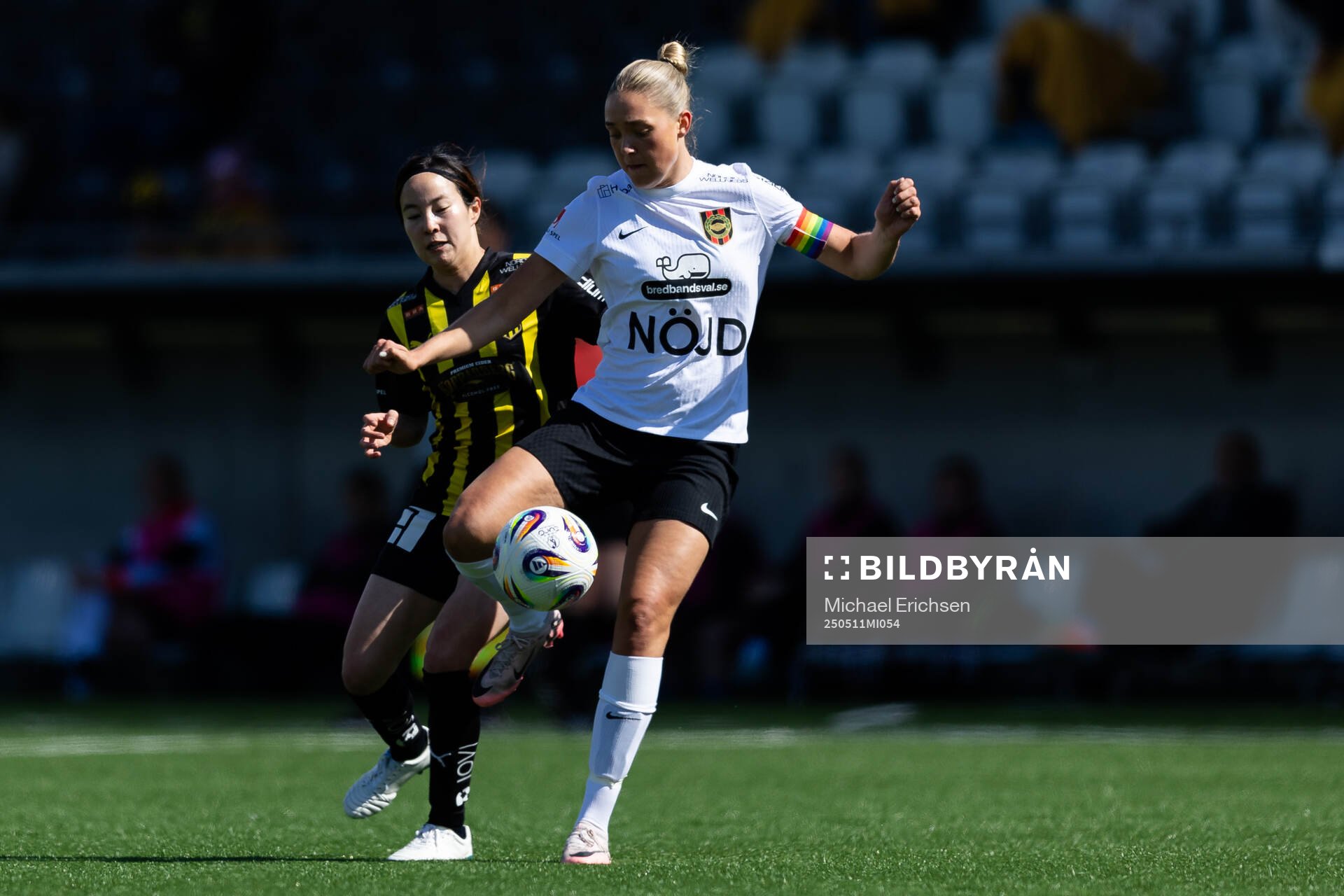 Häckens Hikaru Kitagawa och Brommapojkarnas Tuva Ölvestad
