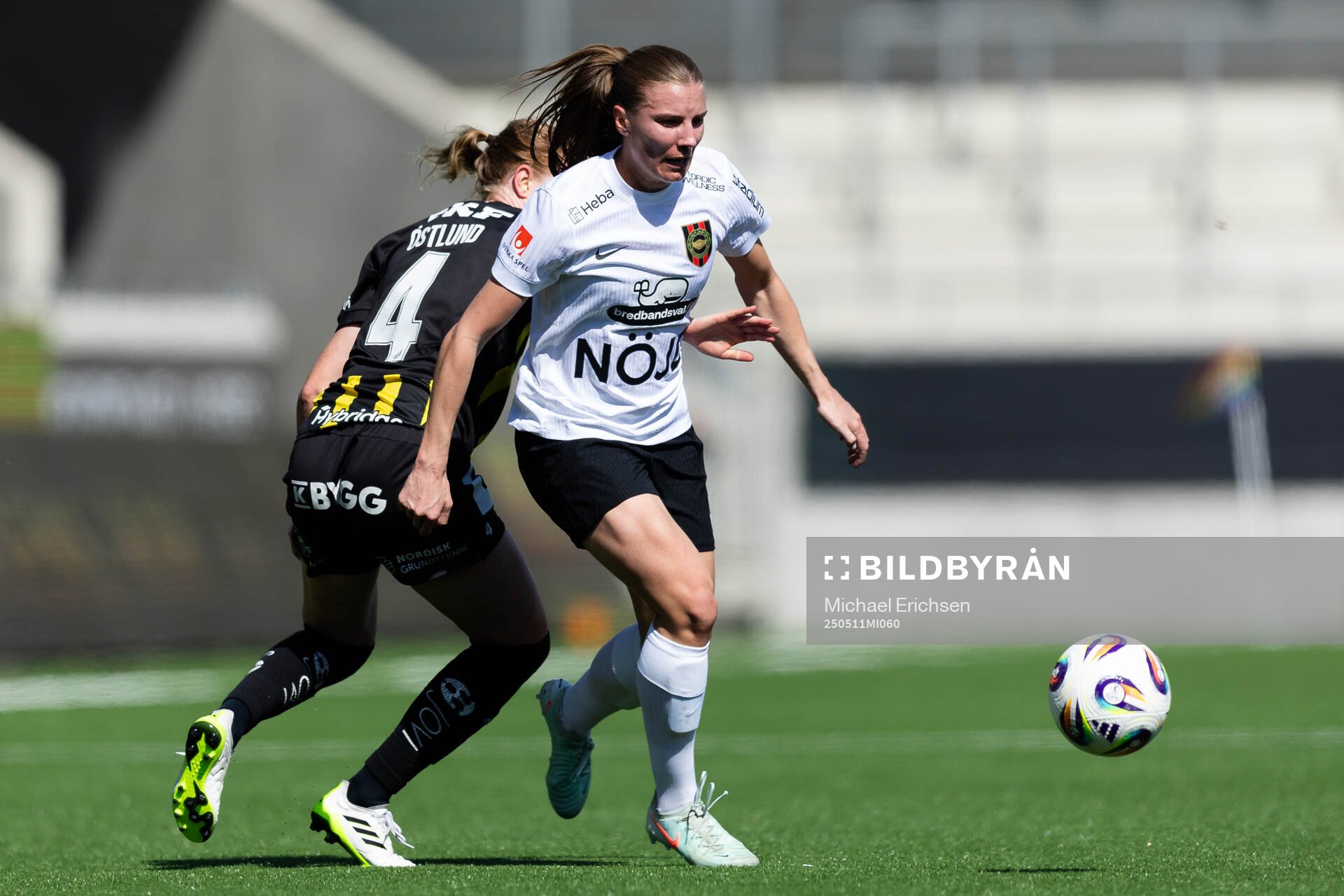 Brommapojkarnas Louise Lillbäck under fotbollsmatchen i Damallsvenskan mellan Häcken och Brommapojkarna den 11 maj 2025 i Göteborg.