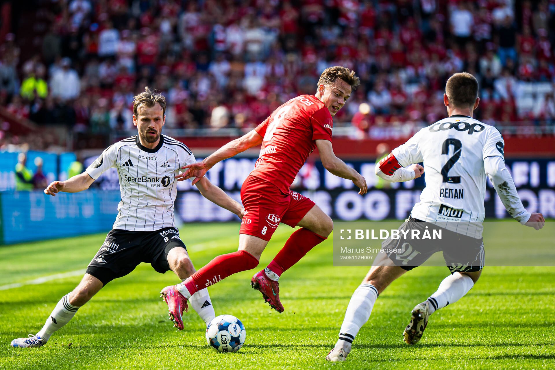 Iver Tobias Rørvik Fossum of Rosenborg and Felix Horn Myhre of Brann during the Eliteserien match between Brann and Rosenborg on May 11, 2025 in Bergen.