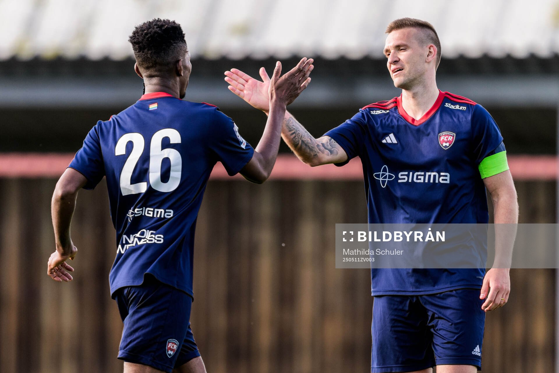 Rosengårds Emil Grimbe jublar efter 1-1 under fotbollsmatchen i Ettan södra mellan Rosengård och Norrby den 11 maj 2025 i Malmö. 