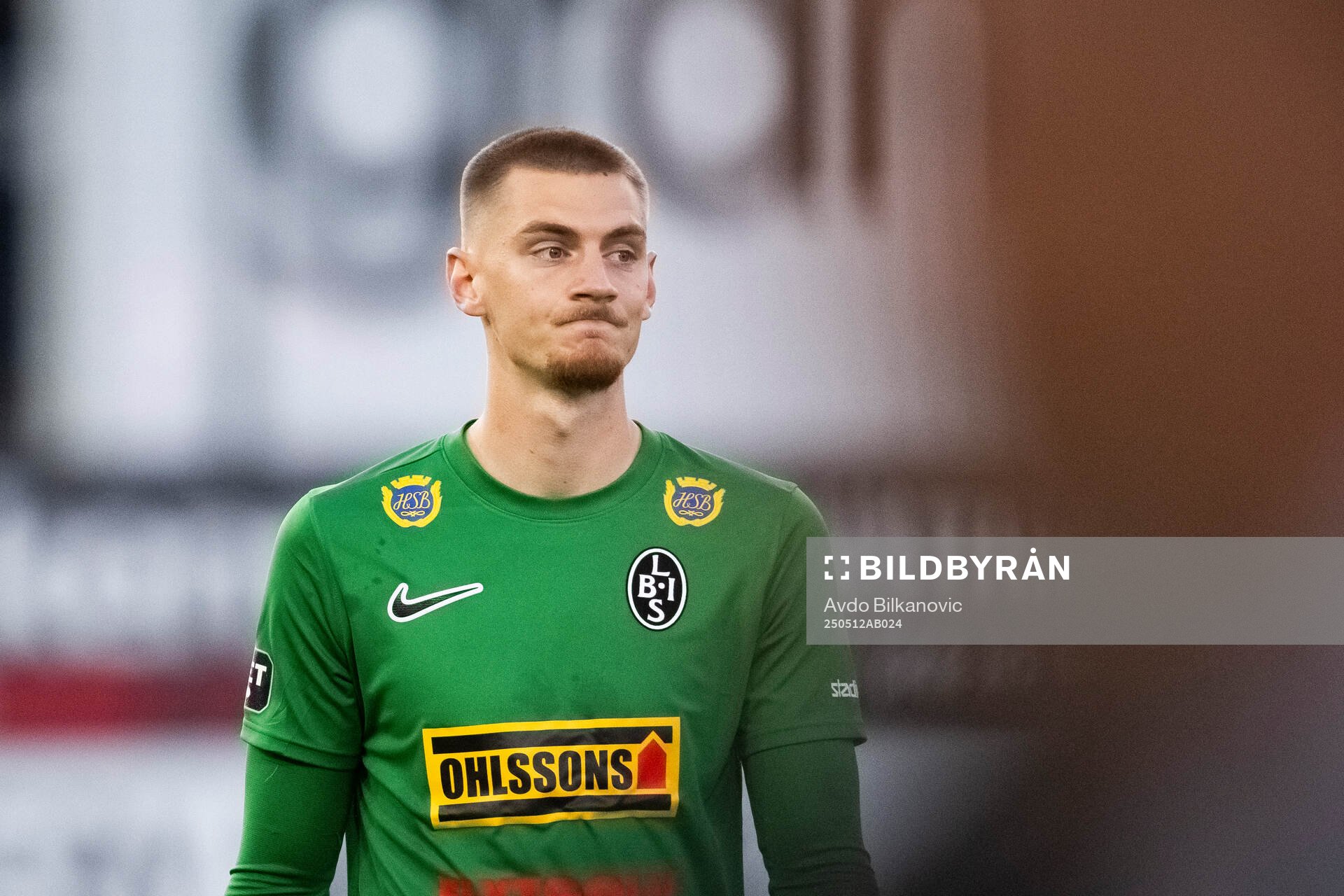 Landskronas målvakt Marcus Pettersson under fotbollsmatchen i Superettan mellan Landskrona och Örgryte den 12 maj 2025 i Landskrona. 