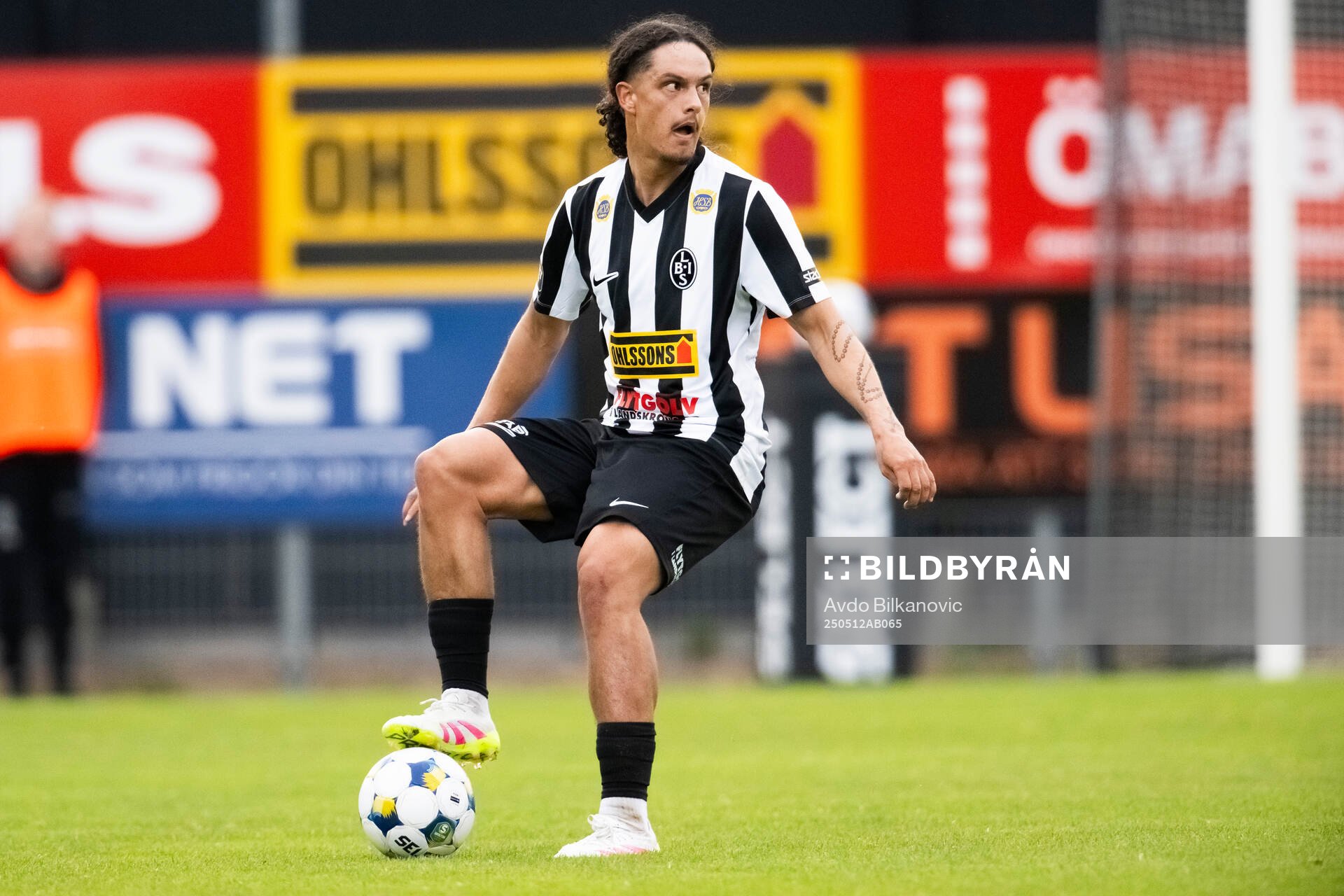 Landskronas André Alvarez Perez under fotbollsmatchen i Superettan mellan Landskrona och Örgryte den 12 maj 2025 i Landskrona. 