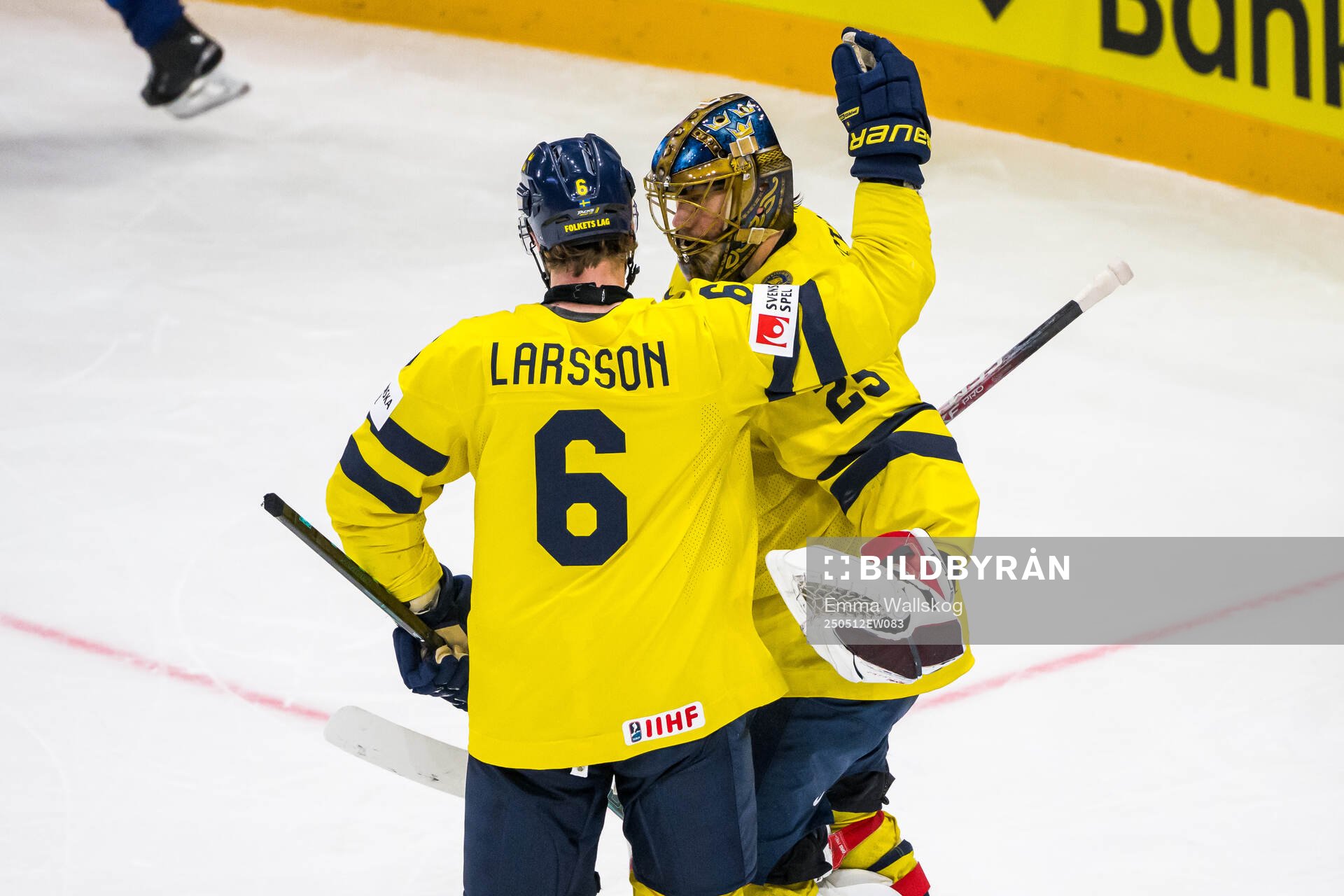Adam Larsson and goaltender Jacob Markström of Sweden
