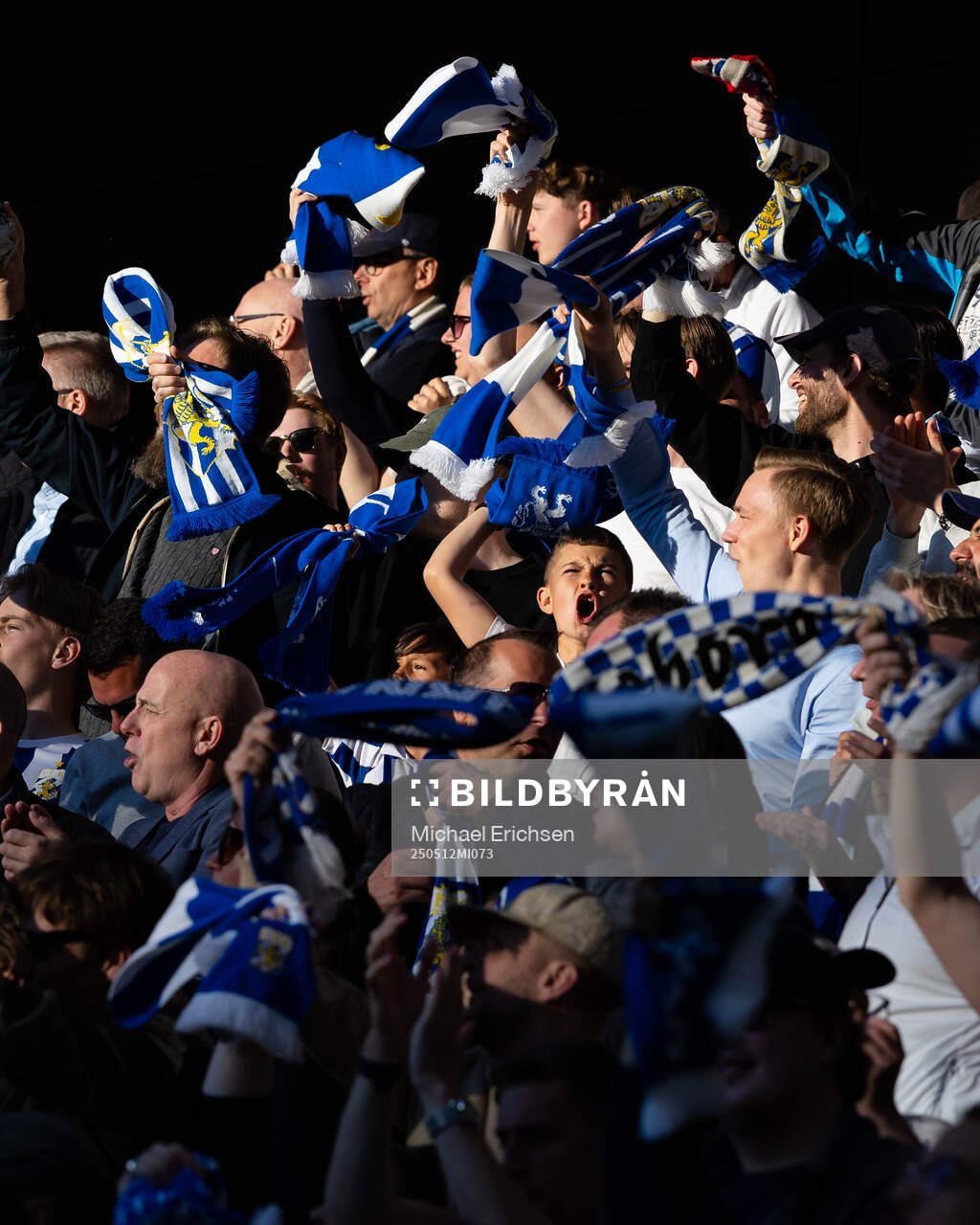 IFK Göteborgs supportrar jublar