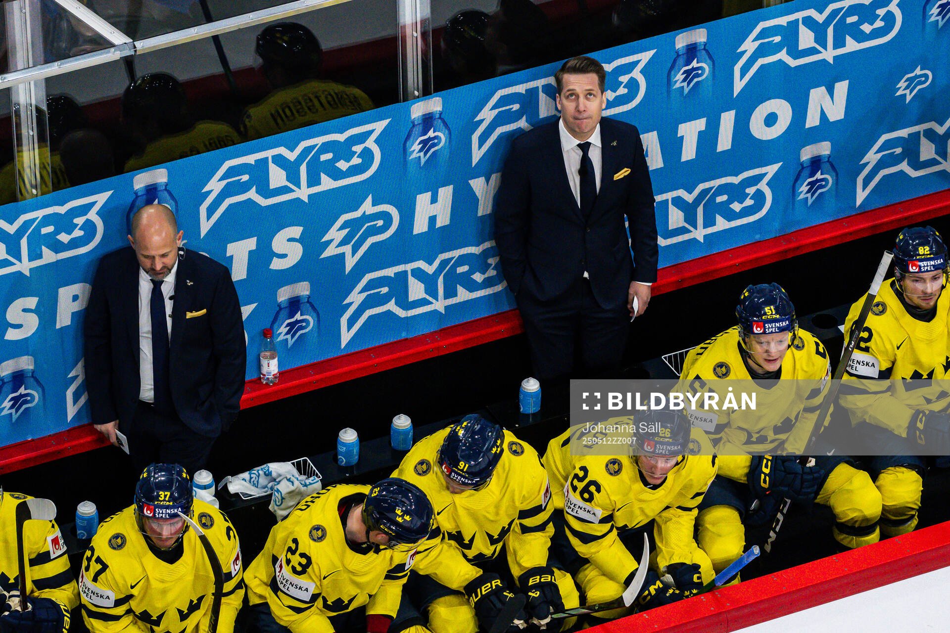 Head coach Sam Hallam of Sweden